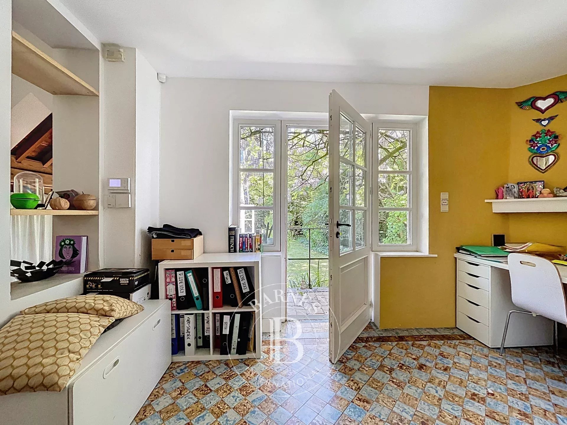 Uccle-Maison de charme-Un havre de paix à vendre