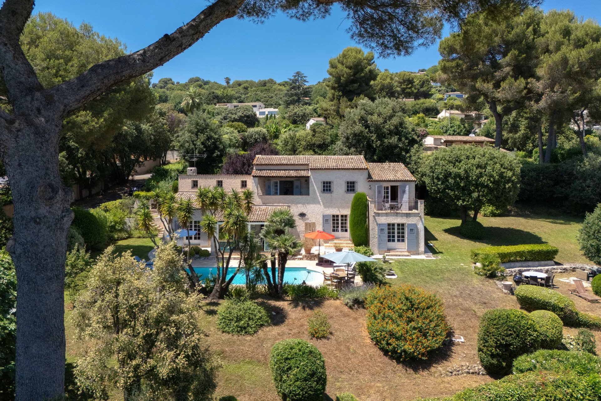 Maison de charme avec vue village et mer