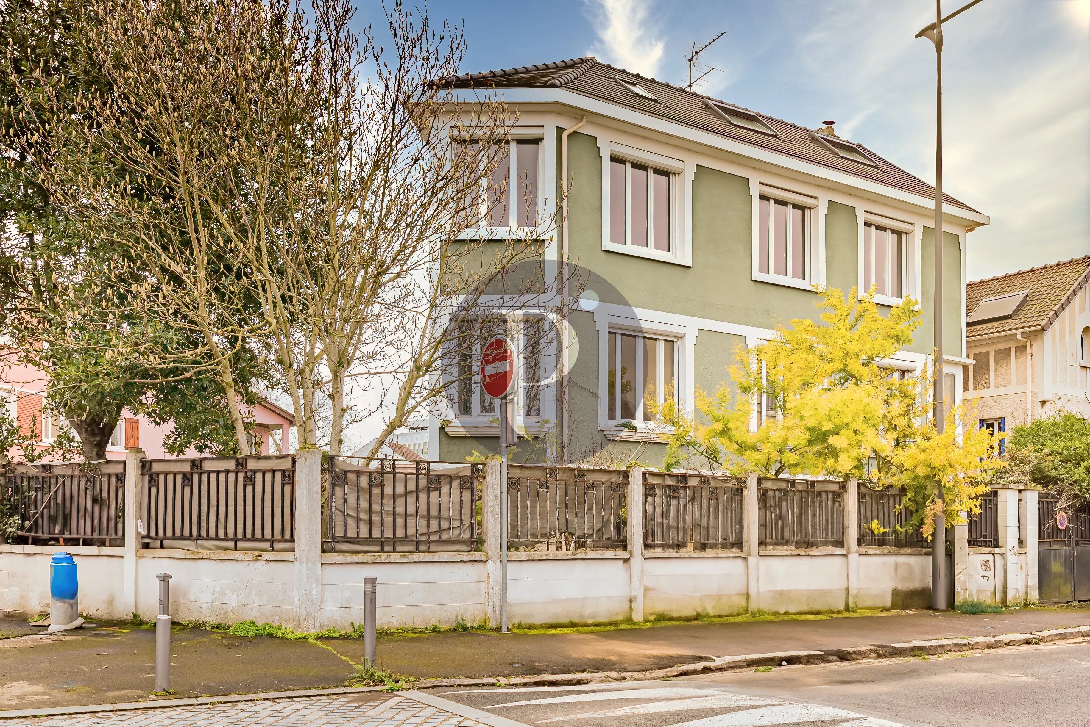 CHEVILLY-LARUE - Bretagne - Appartement 1 pièce - Ligne 14 - T7