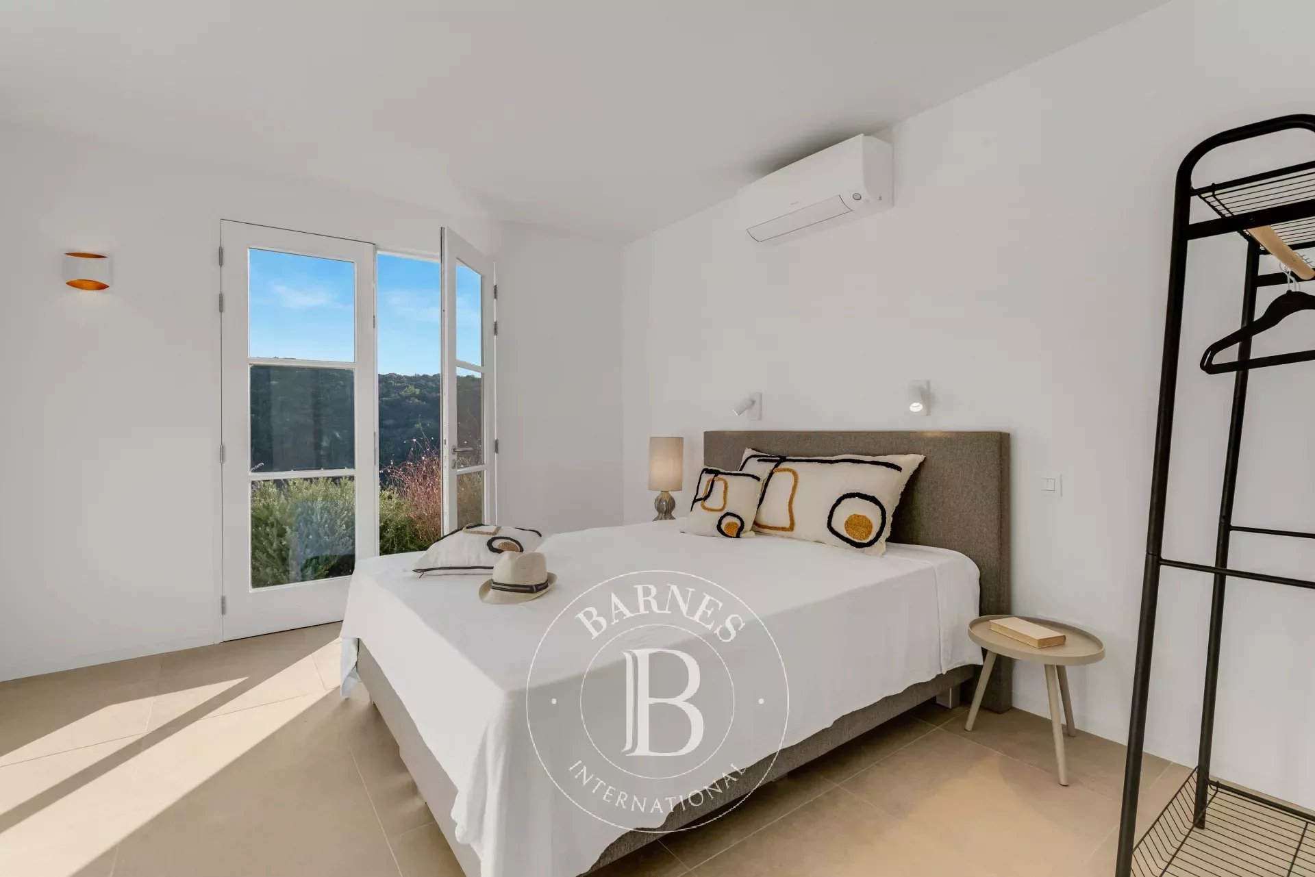 Ev Grimaud - picture 13