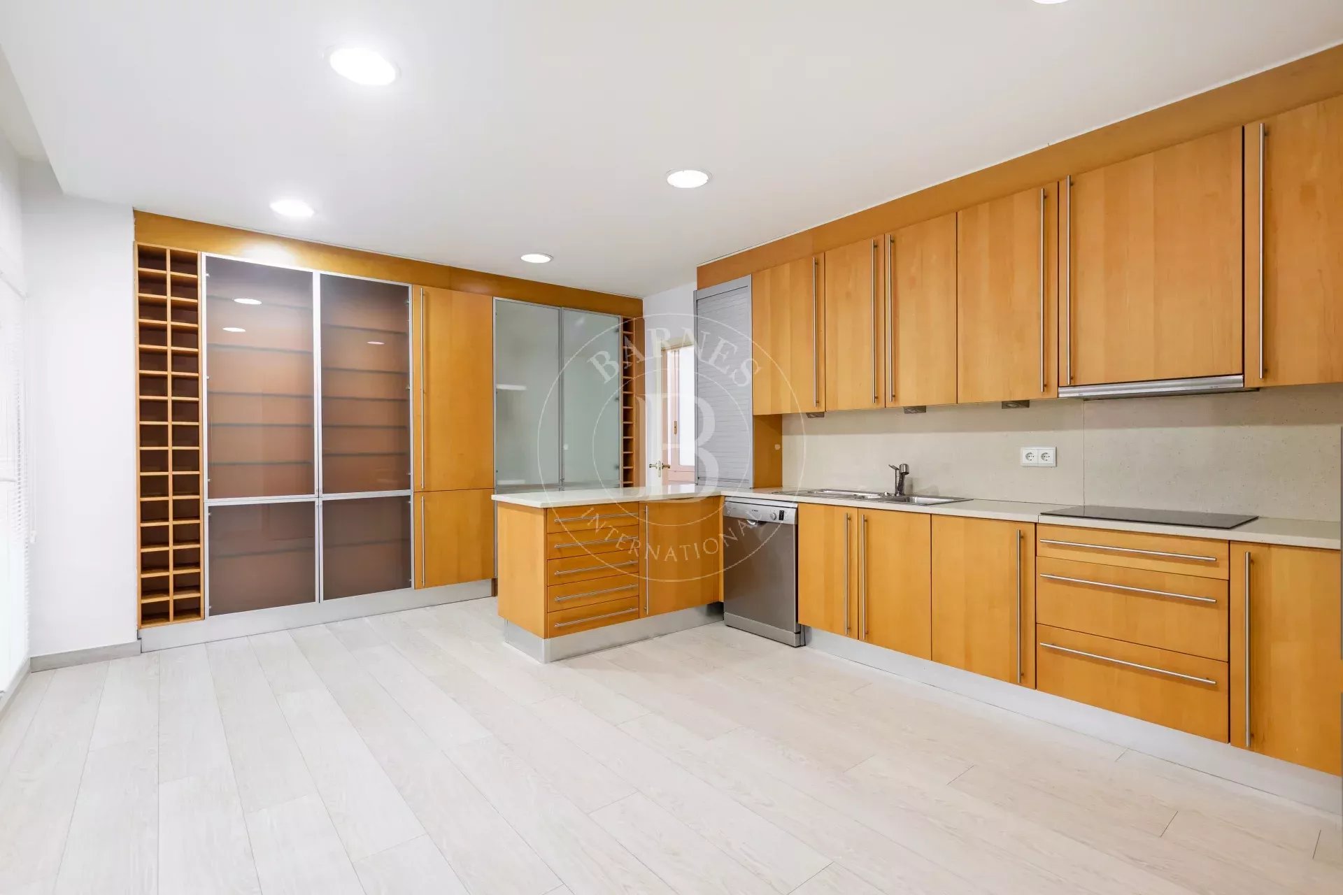 Daire Madrid - picture 31