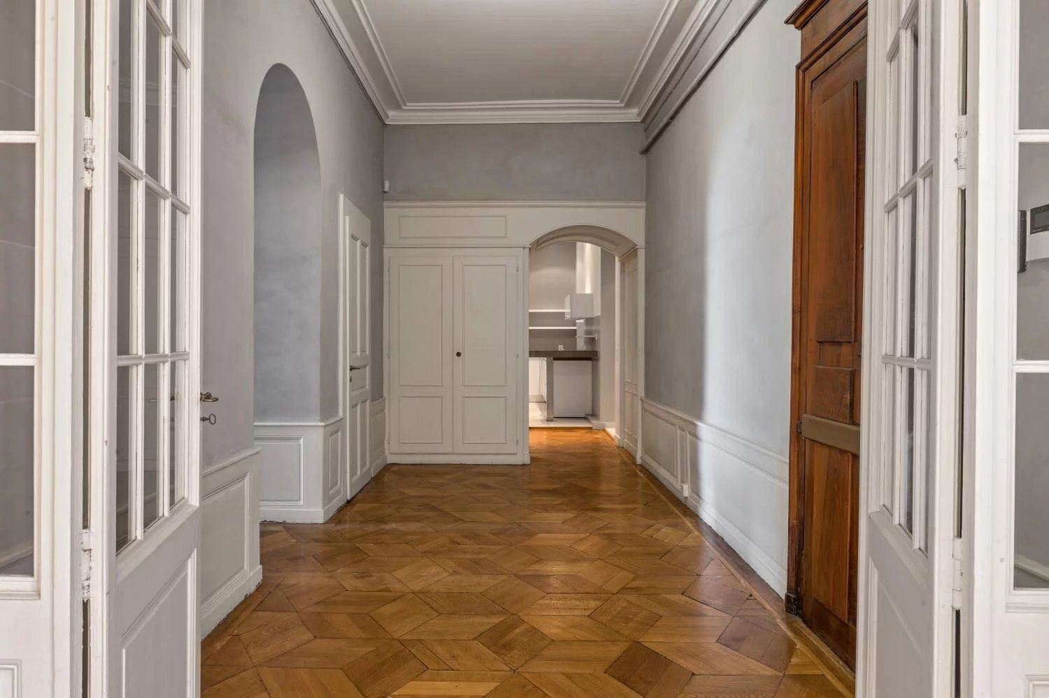 Elégance et charme au coeur de la cité de Calvin