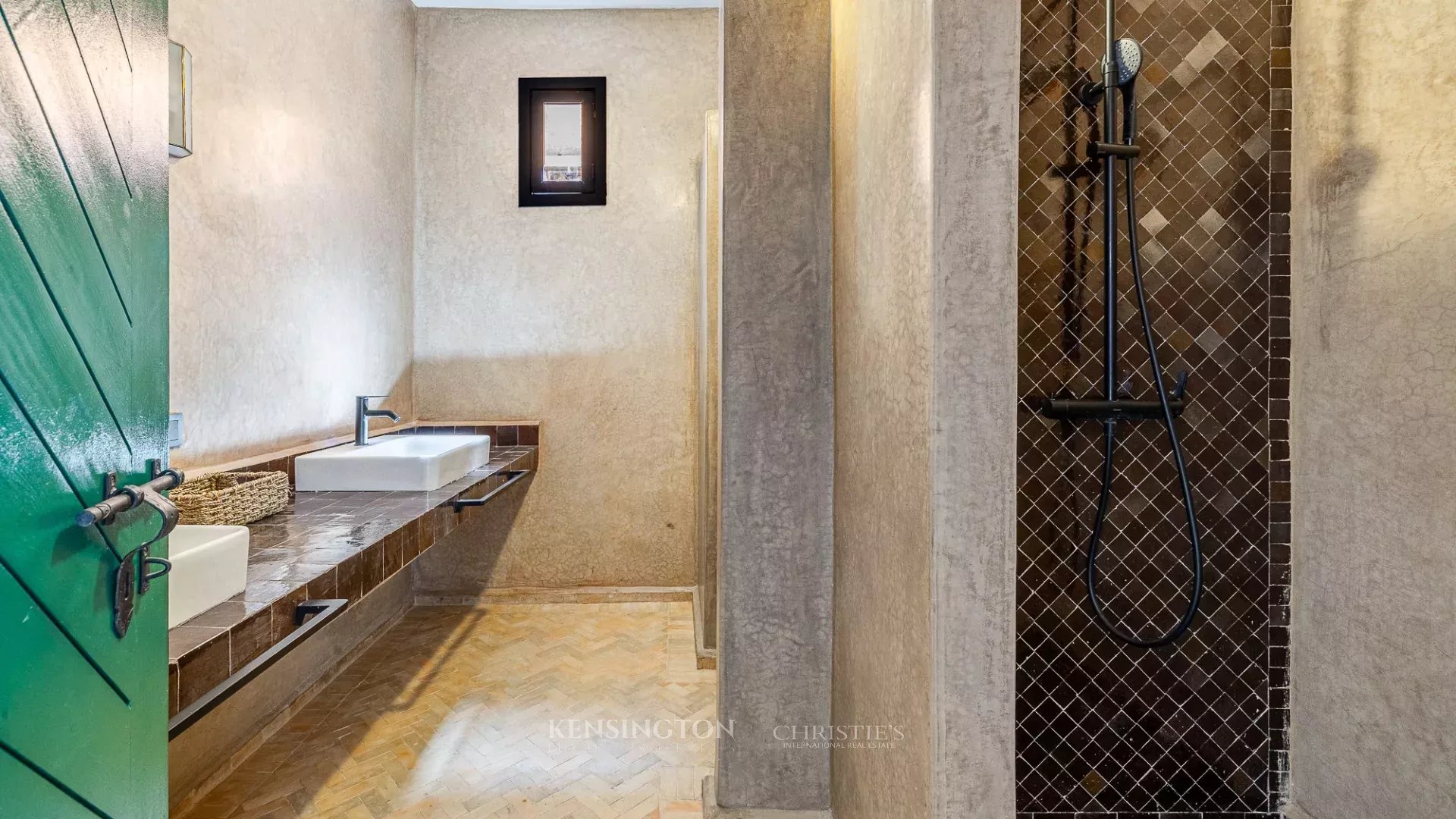 5 Bedroom Villa/Townhouse's Image 27
