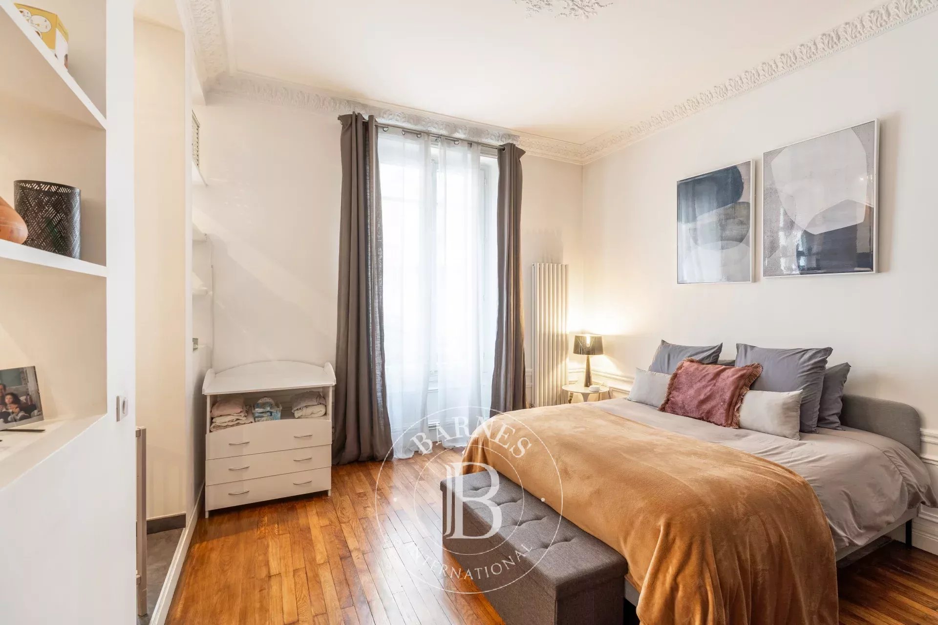 Exclusive - Neuilly - Argenson - Period high-end apartment - 3 bedrooms - picture 10