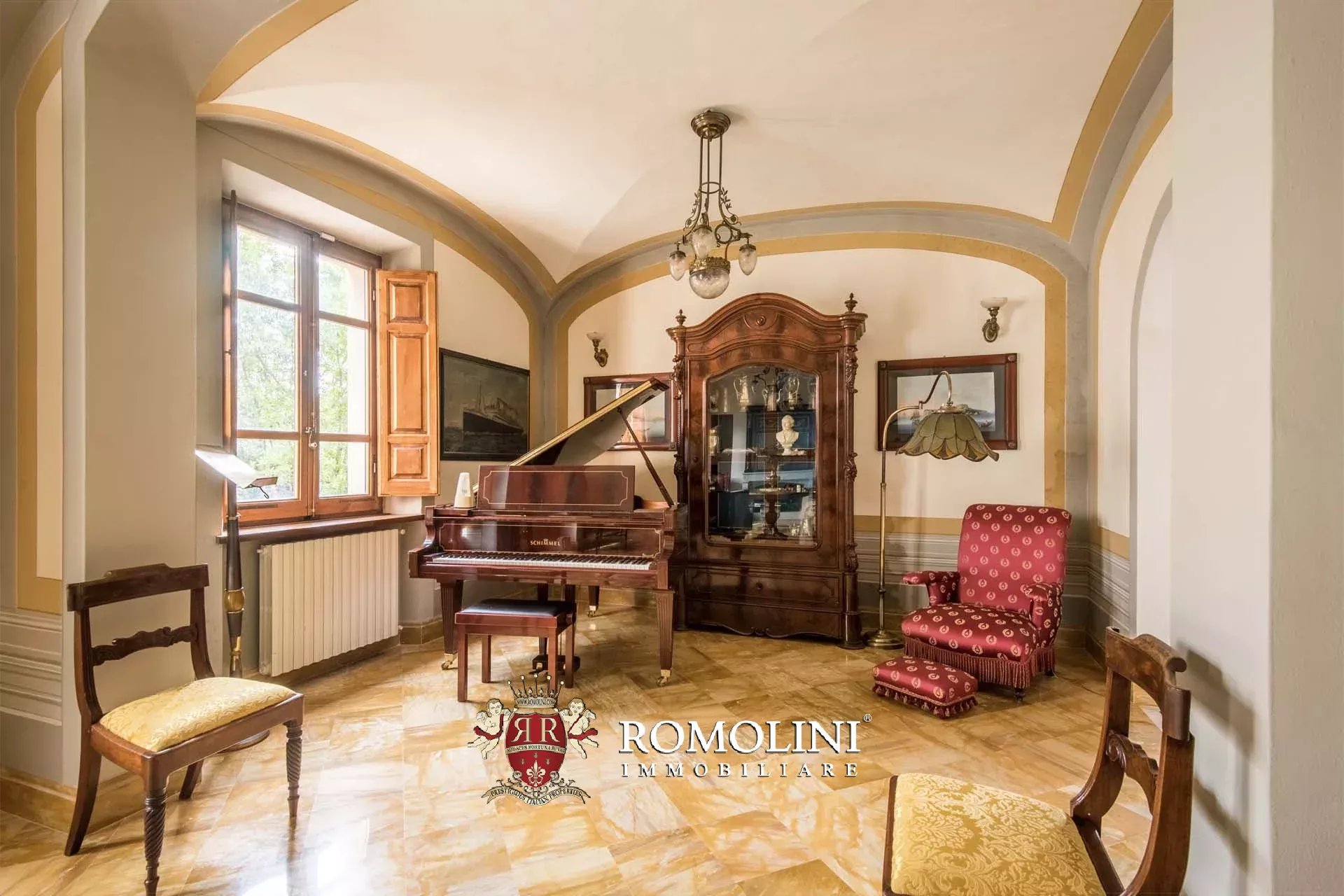 12 Bedroom Villa/Townhouse's Image 18