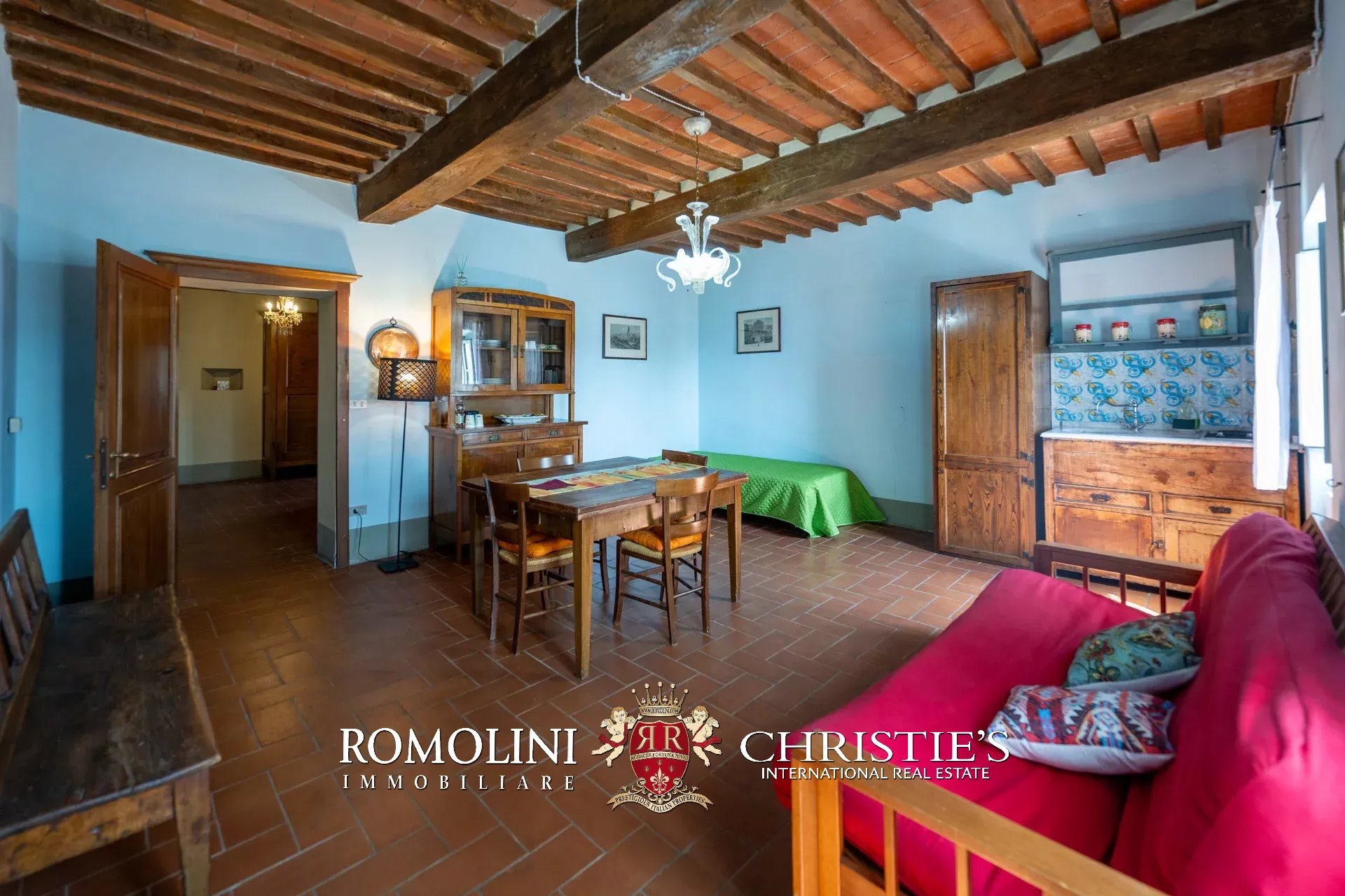 13 Bedroom Villa/Townhouse's Image 33