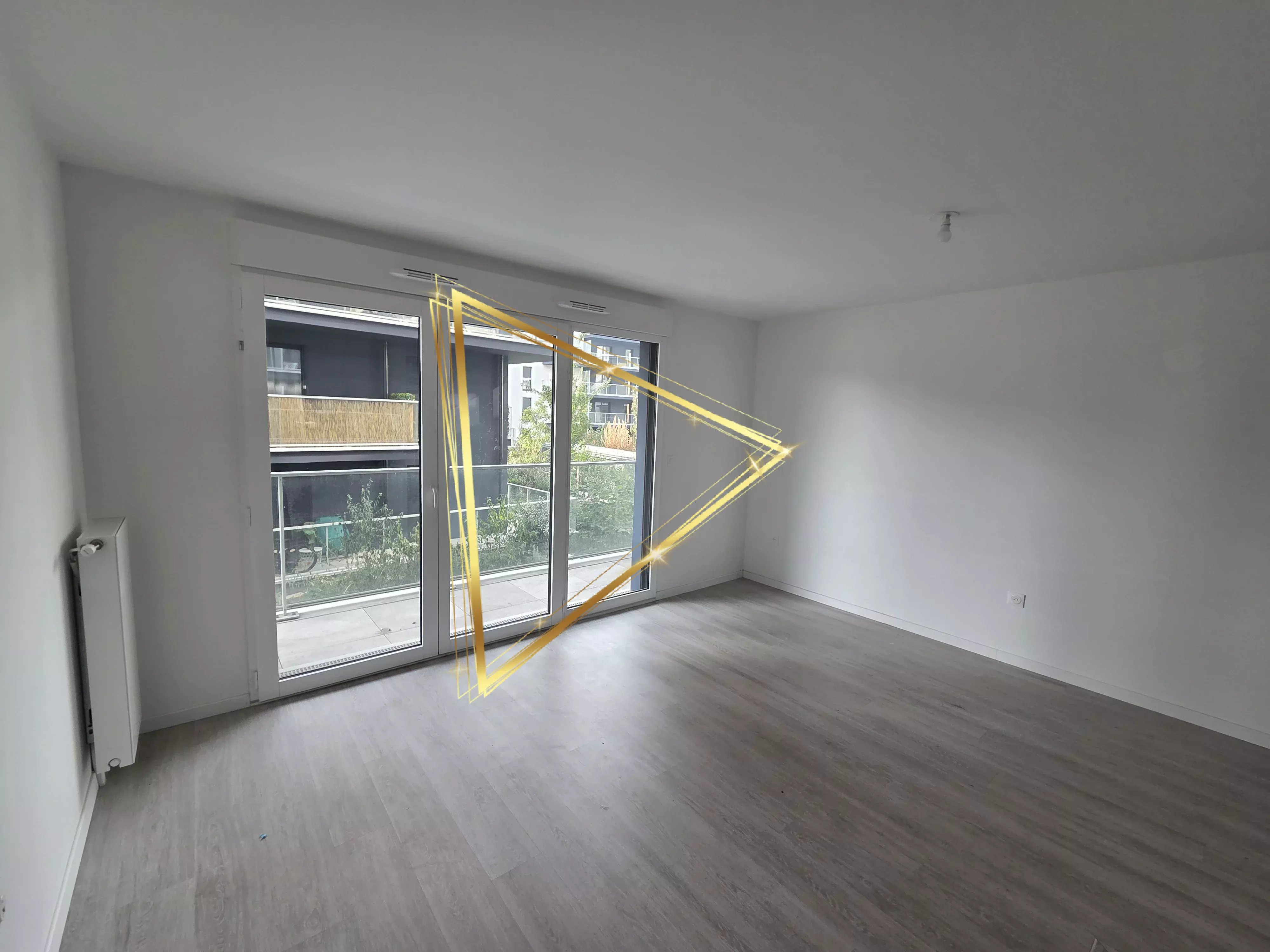 Studio au 4ème étage avec balcon et DPE C – Bois-Colombes.