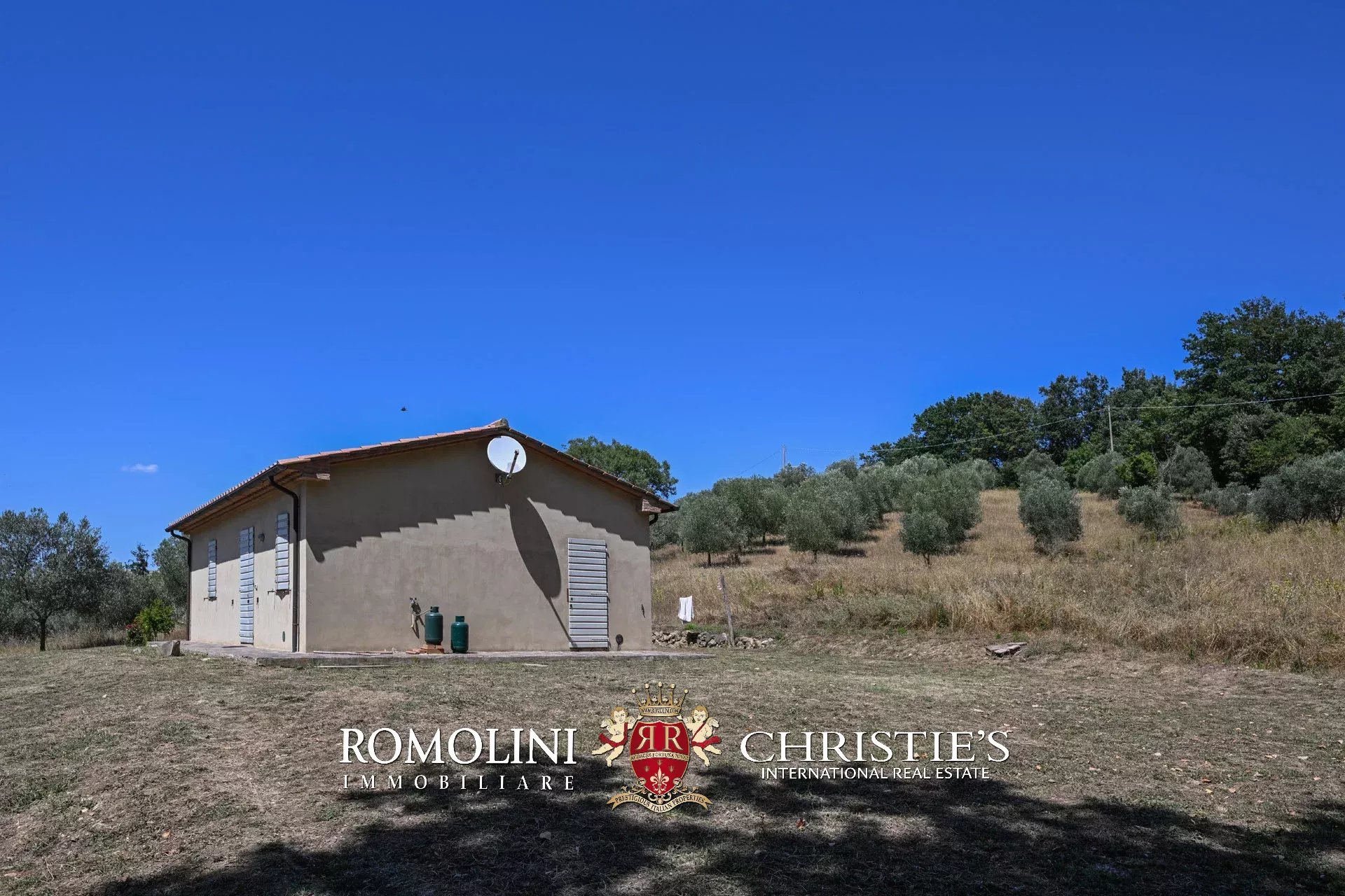 6 Bedroom Vineyard's Image 34