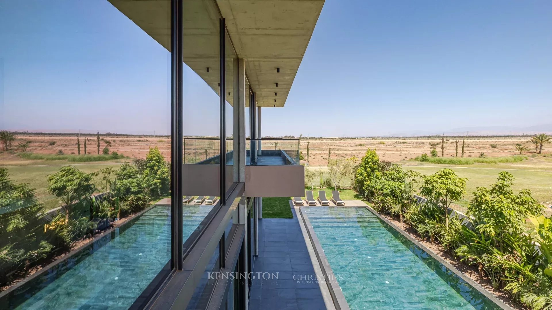5 Bedroom Villa/Townhouse's Image 43