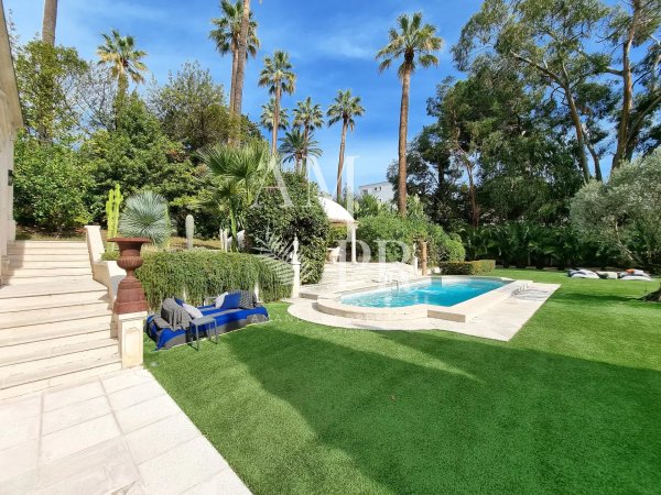 Palatial Modern Villa Cannes: Luxury Family Estate in La Croix des Gardes — photo 4