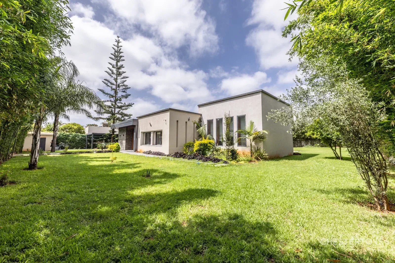  Image of Villa - 4 Bedrooms for Sale in Rabat-Rabat-Morocco, Image 22