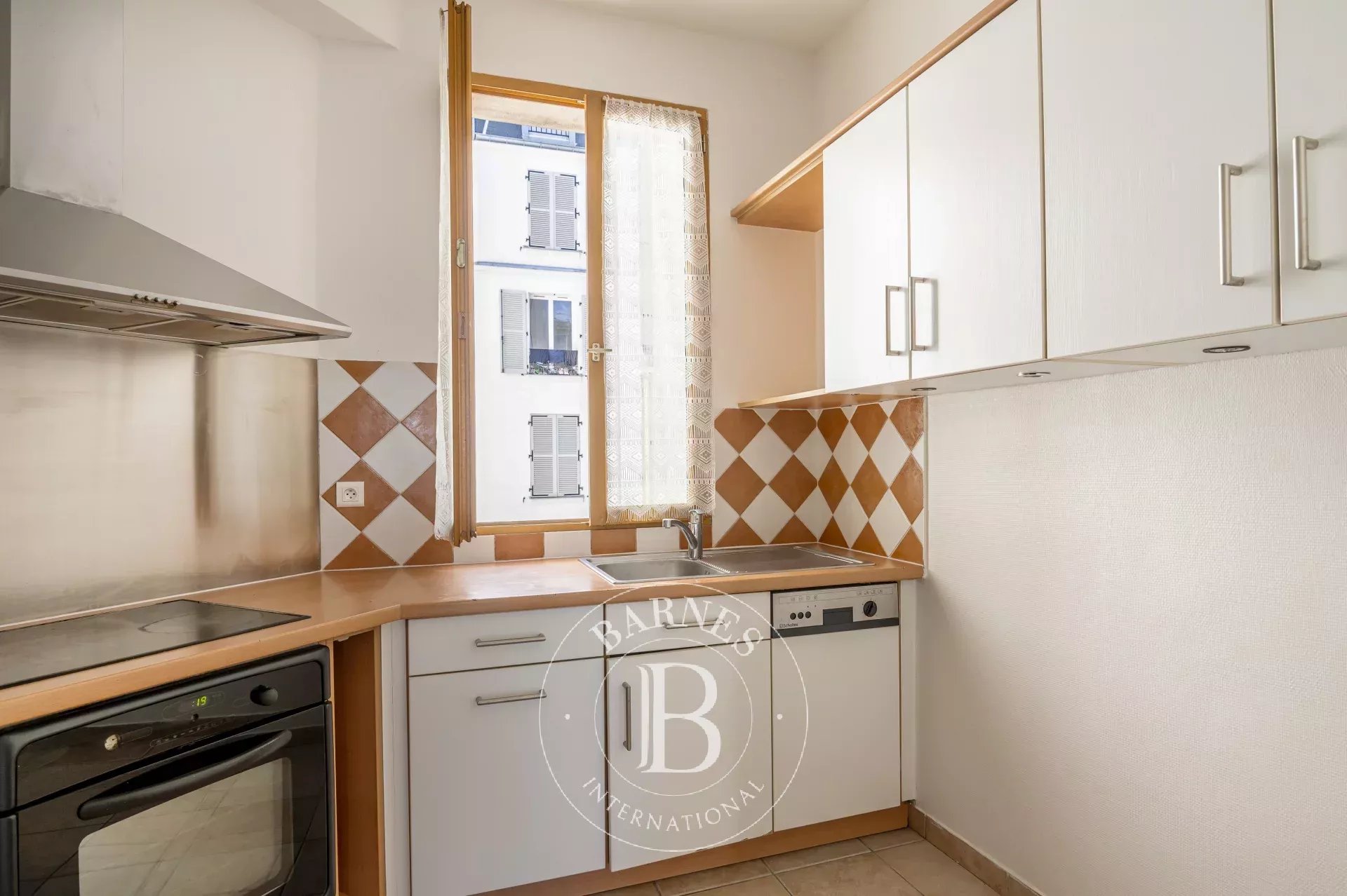 Daire Paris 14ème - picture 14