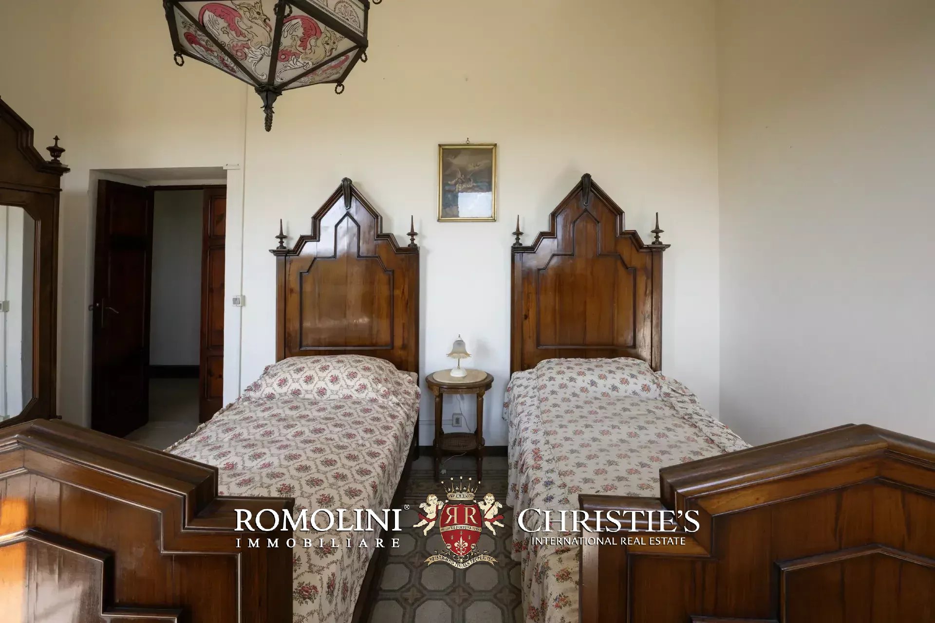 17 Bedroom Villa/Townhouse's Image 26