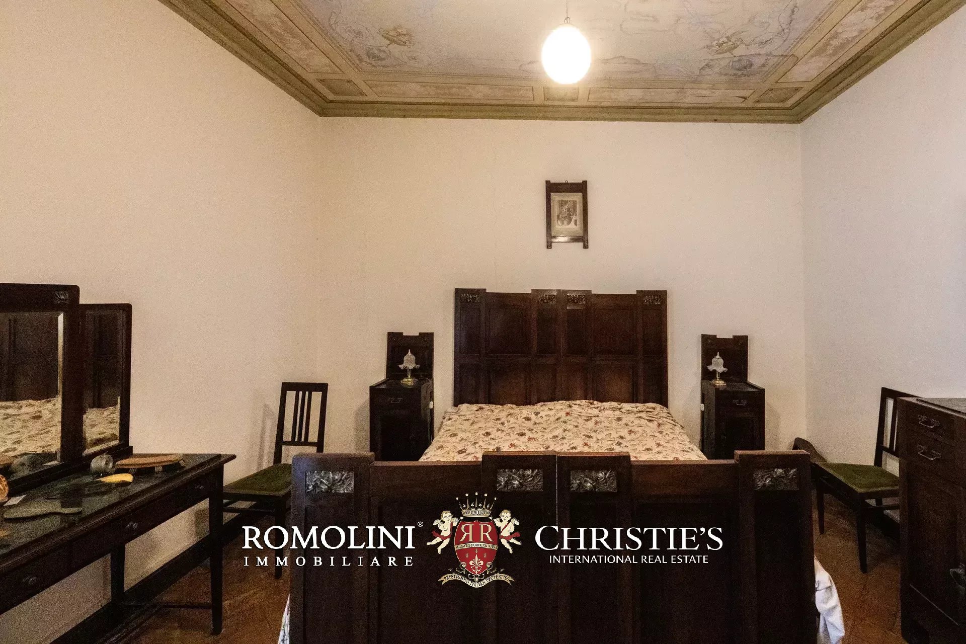 17 Bedroom Villa/Townhouse's Image 30