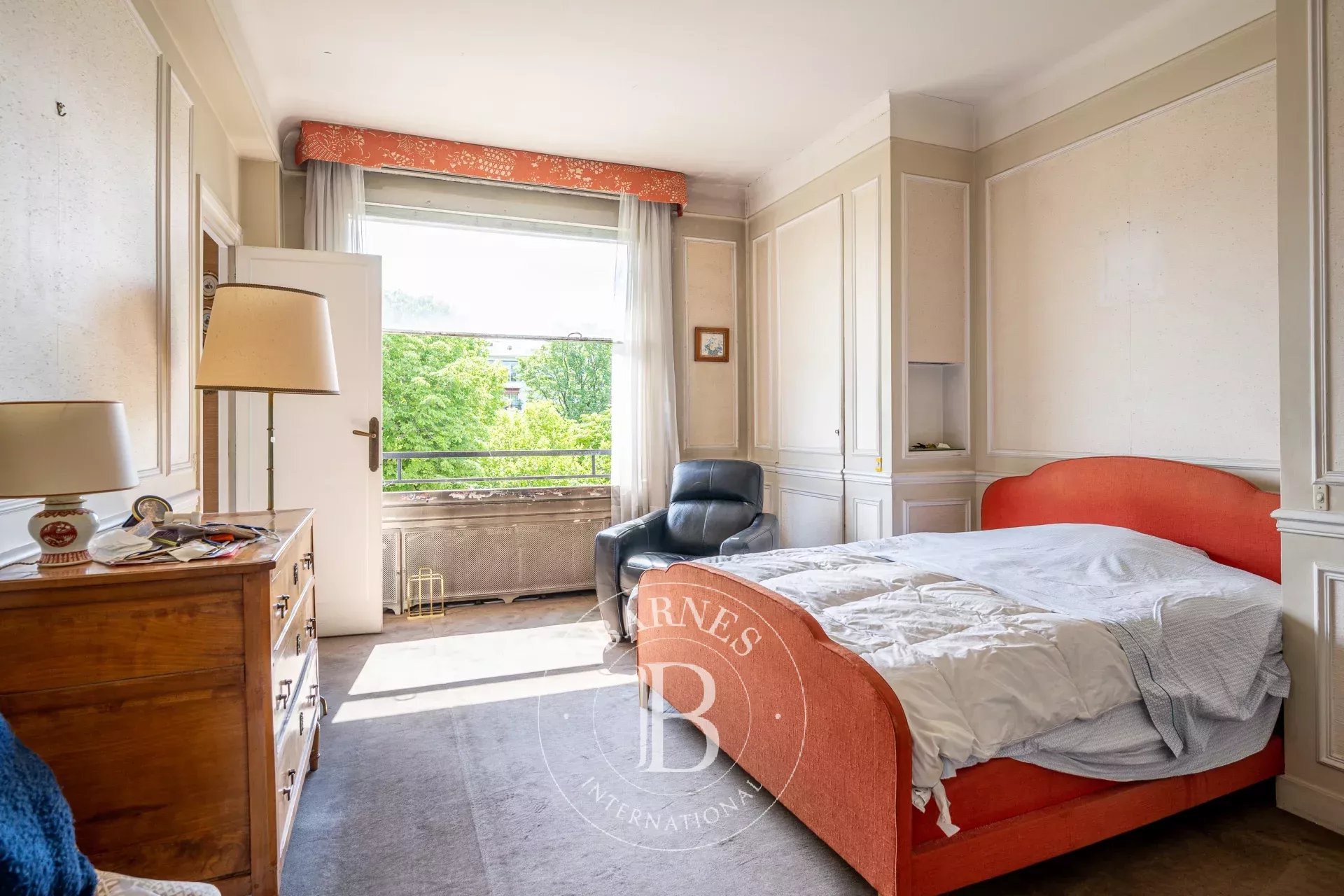 Neuilly - Inkermann - 4 or 5-bedroom apartment - Exceptional volumes - picture 5