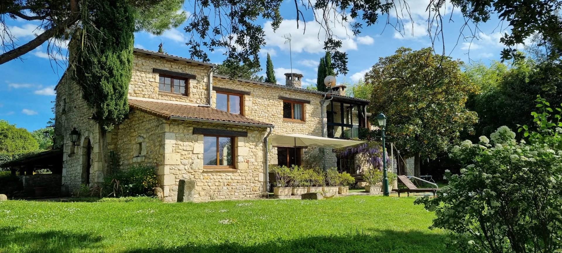 Agence immobilière de 