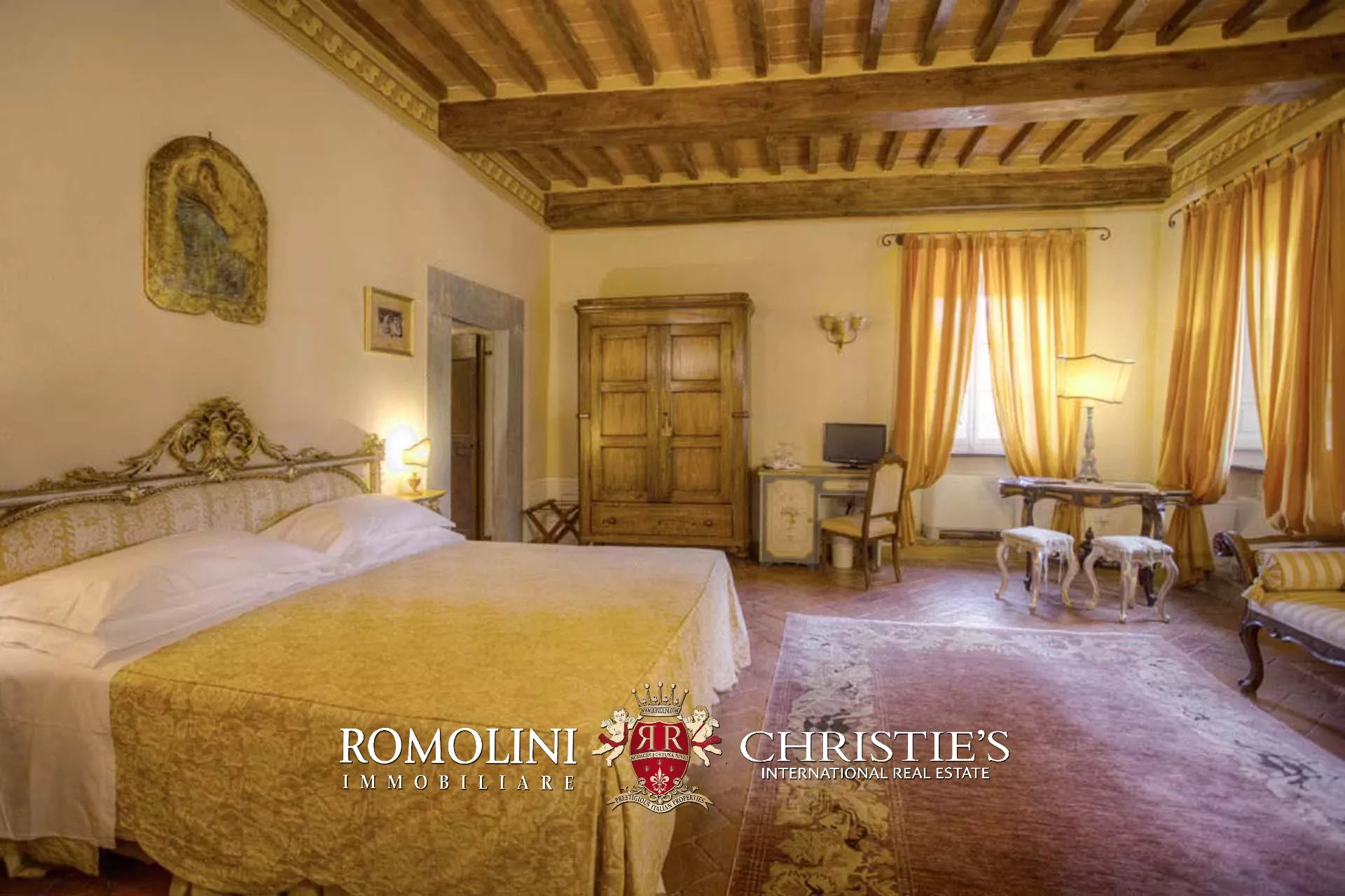 15 Bedroom Villa/Townhouse's Image 36