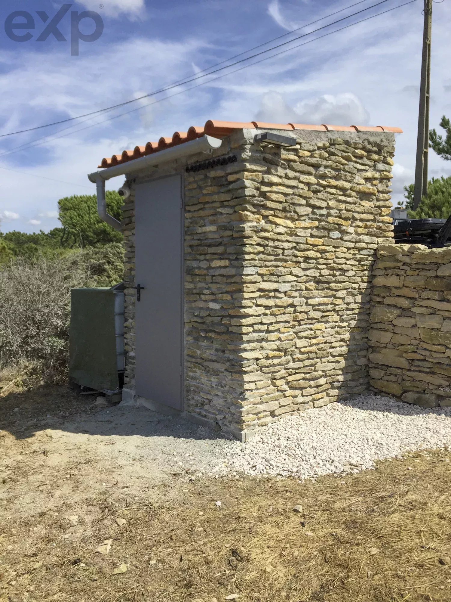 Rustic seafront plot 86729162 image 12