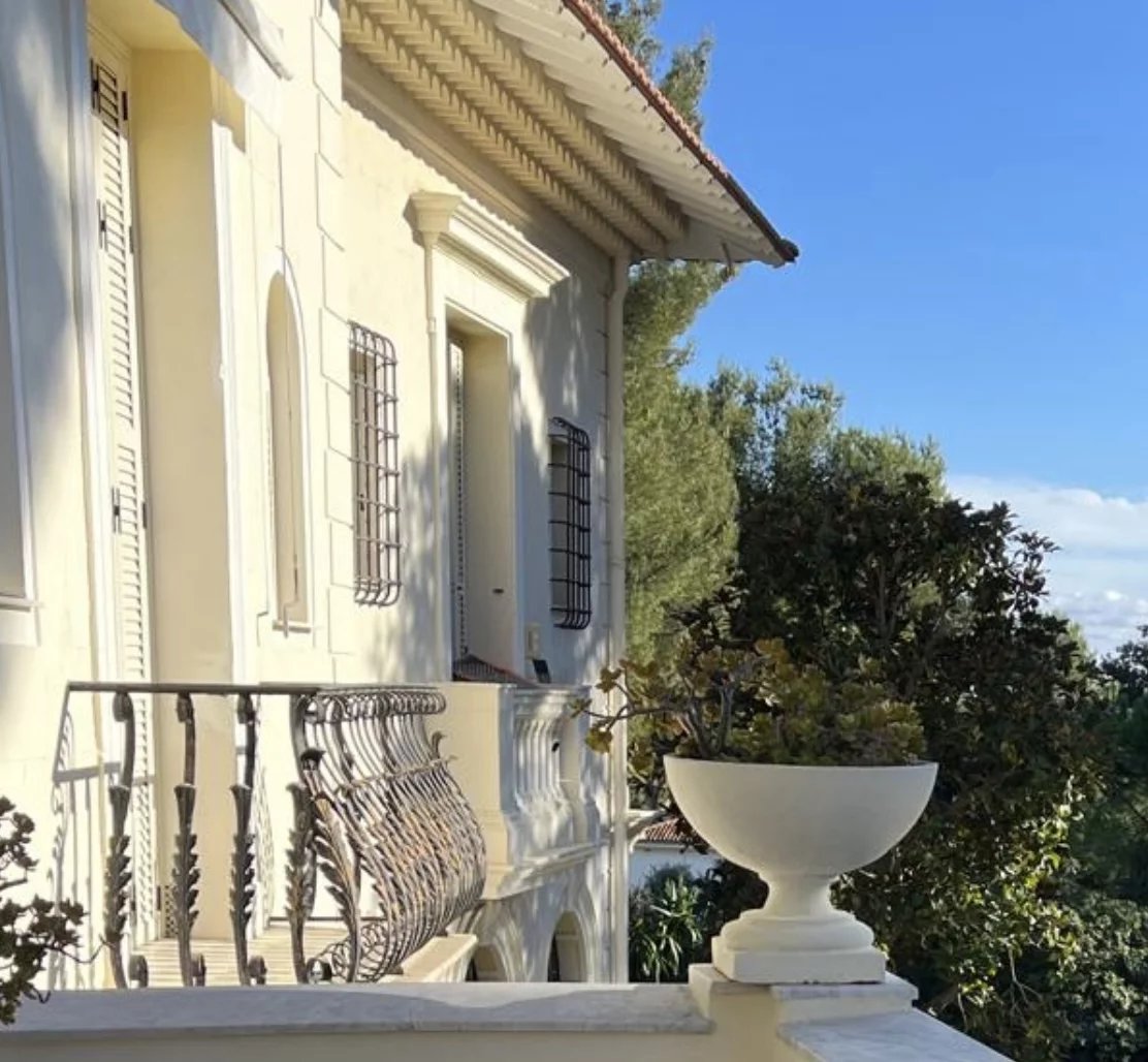 Bel Appartement de Trois Pièces