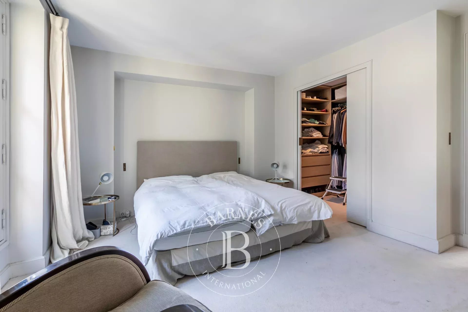 Daire Paris 1er - picture 19