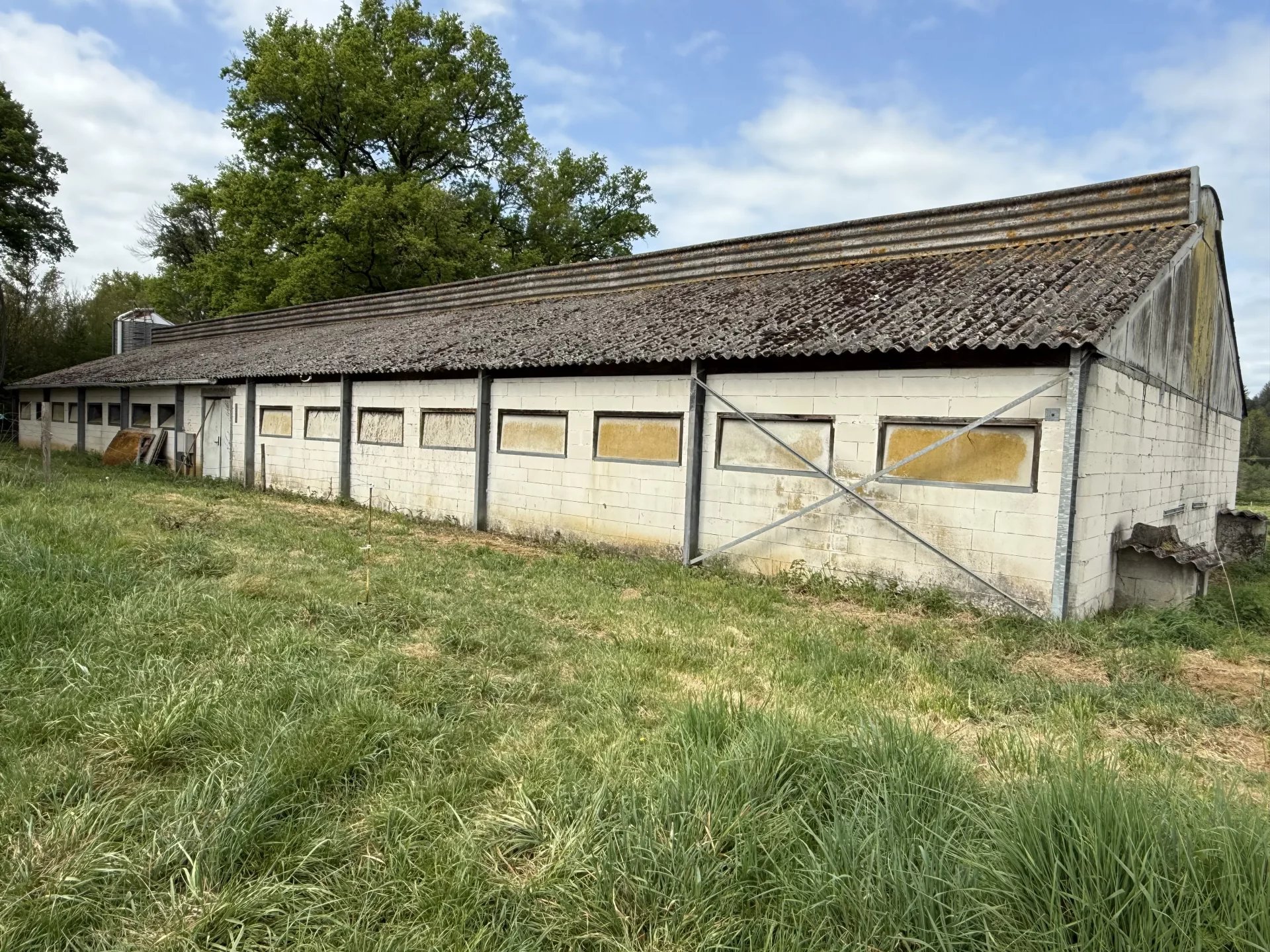 BATIMENT 480 M2 IDEAL STOCKAGE
