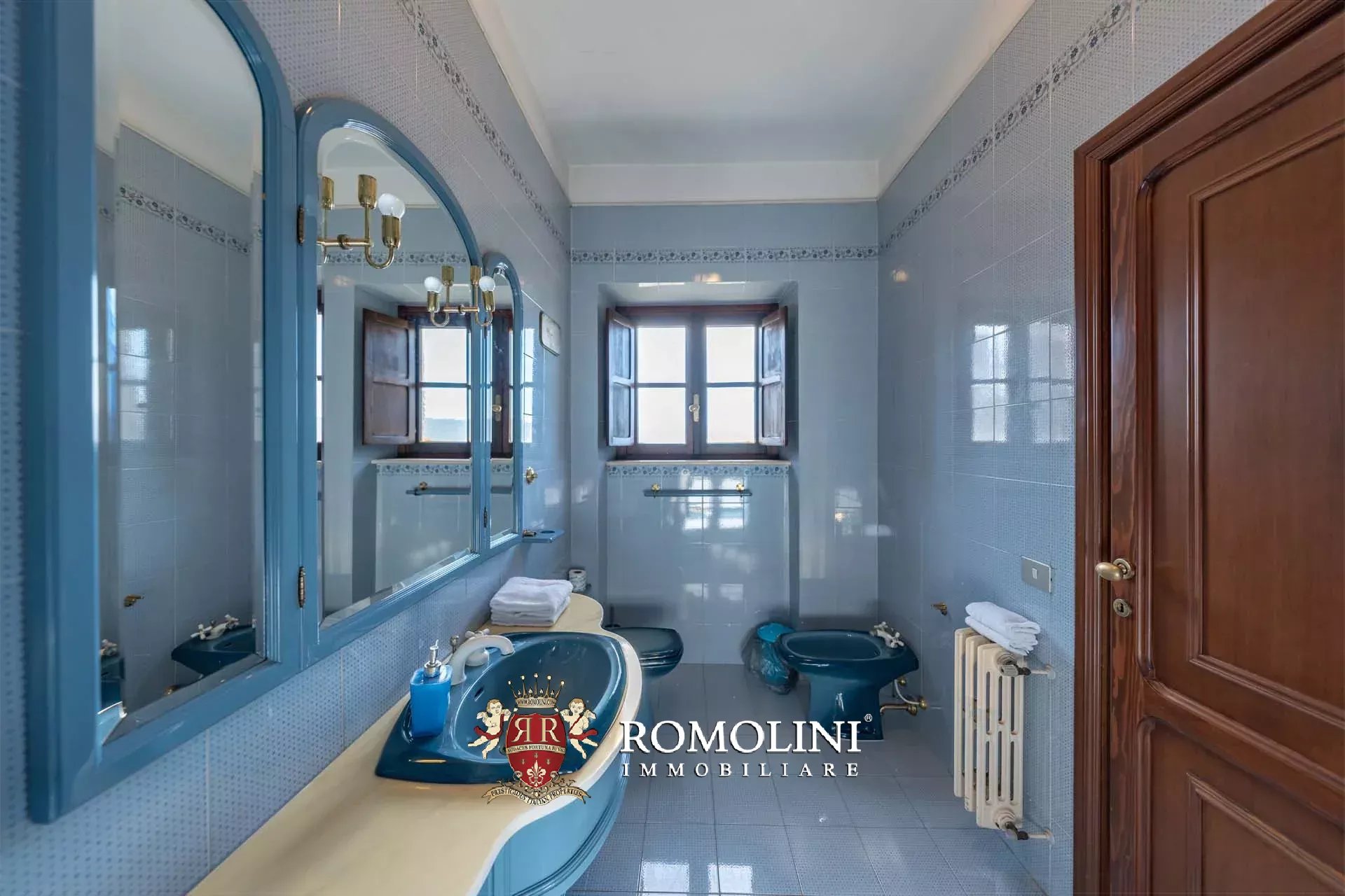 20 Bedroom Chateau's Image 39