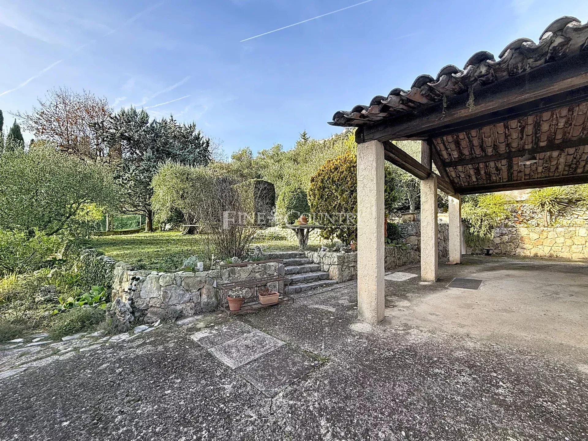 Photo of For sale property in Cabris
