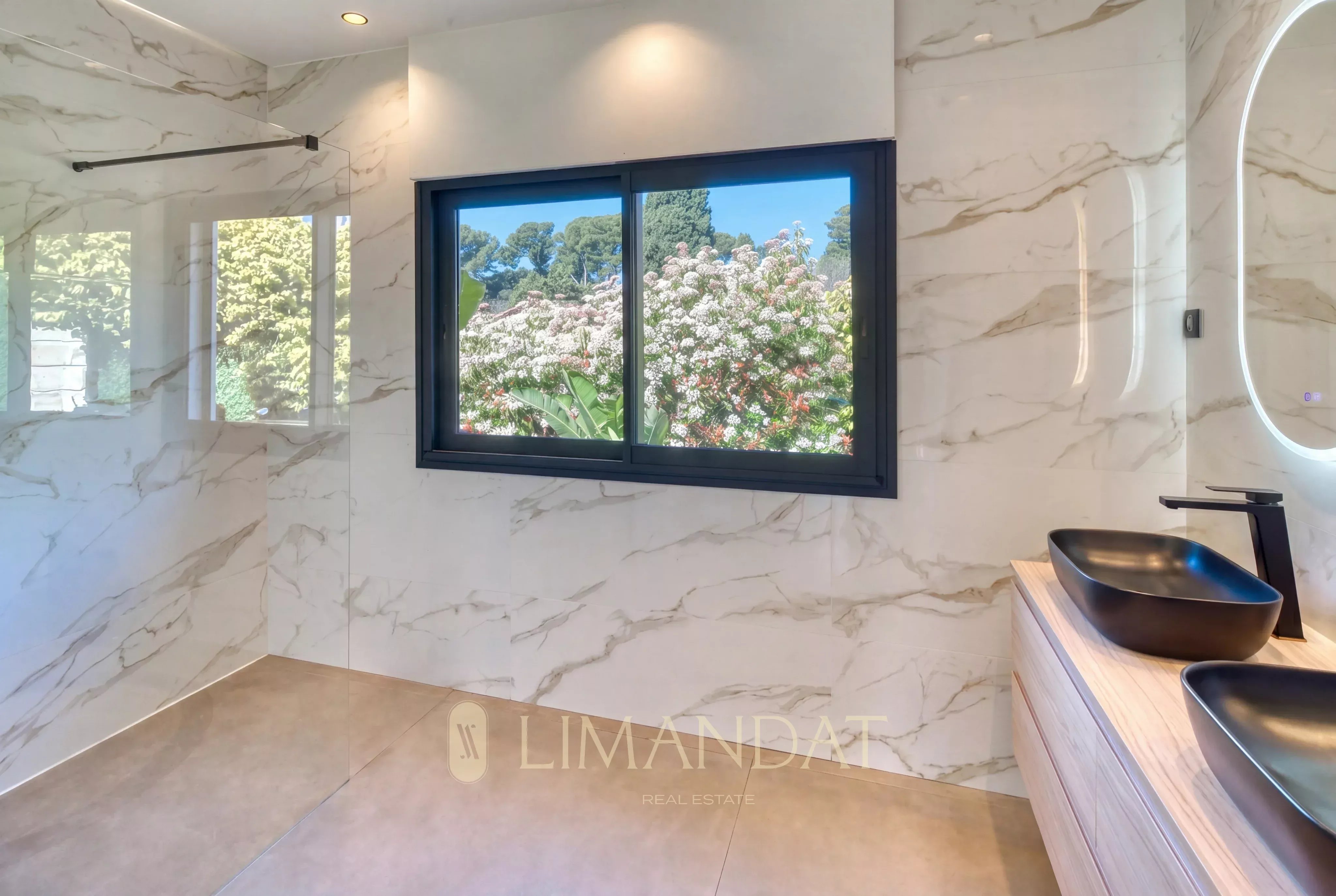 CANNES OXFORD - CHARMING VILLA + LAND CONSTRUCTIBLE