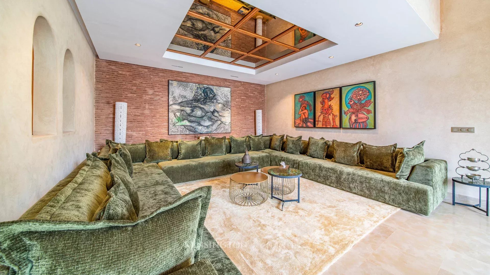 5 Bedroom Villa/Townhouse's Image 7