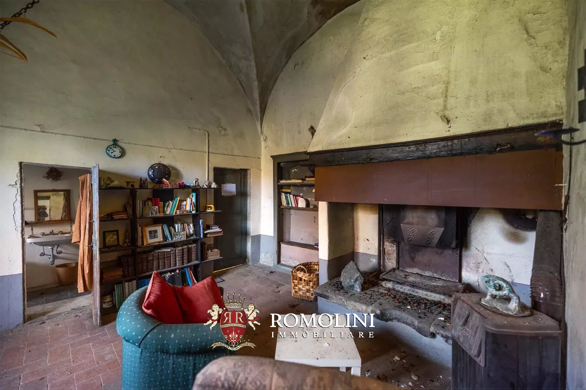 30 Bedroom Villa/Townhouse's Image 66