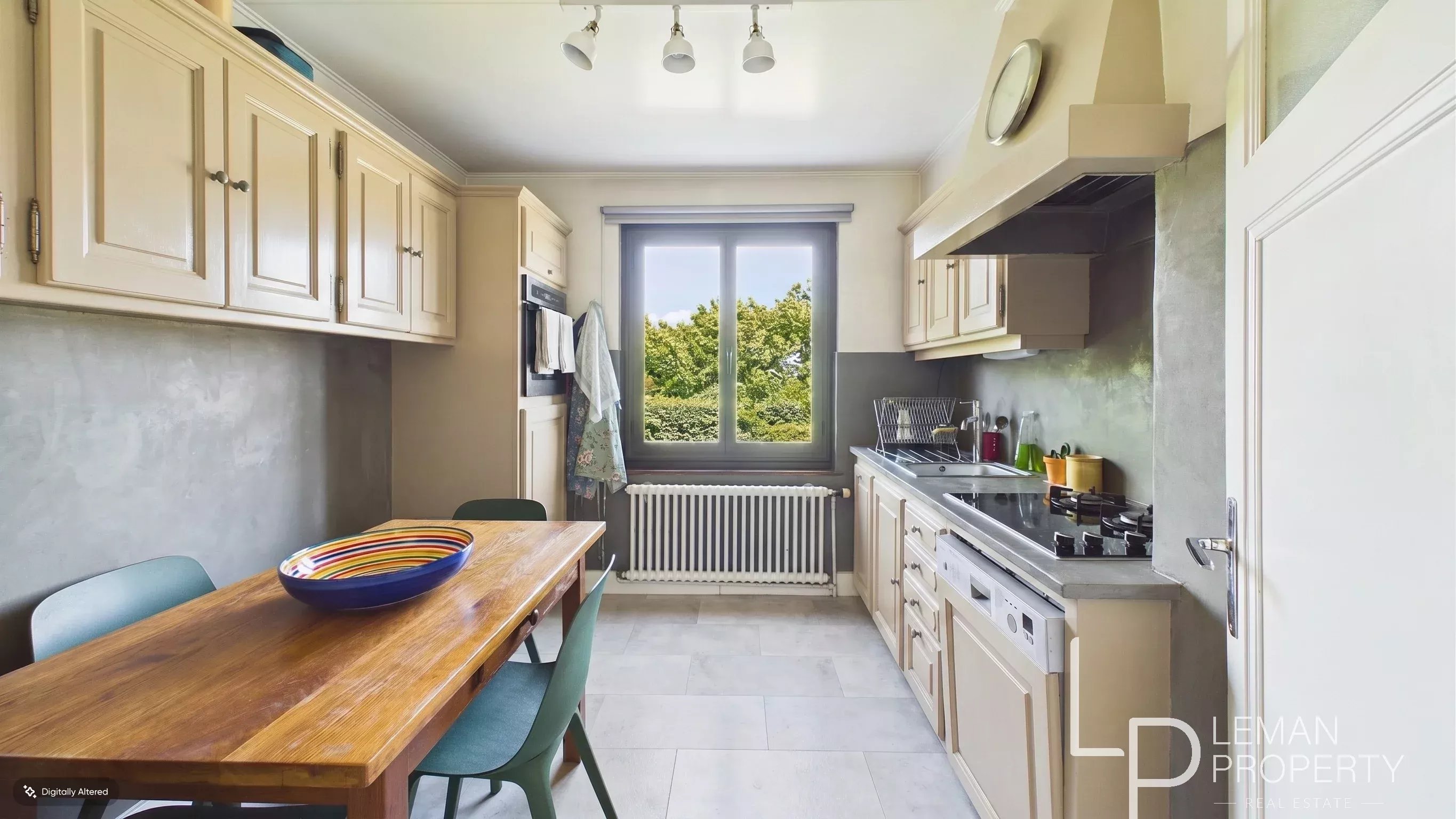 maison de 120 m2 comprenant 6 pièces