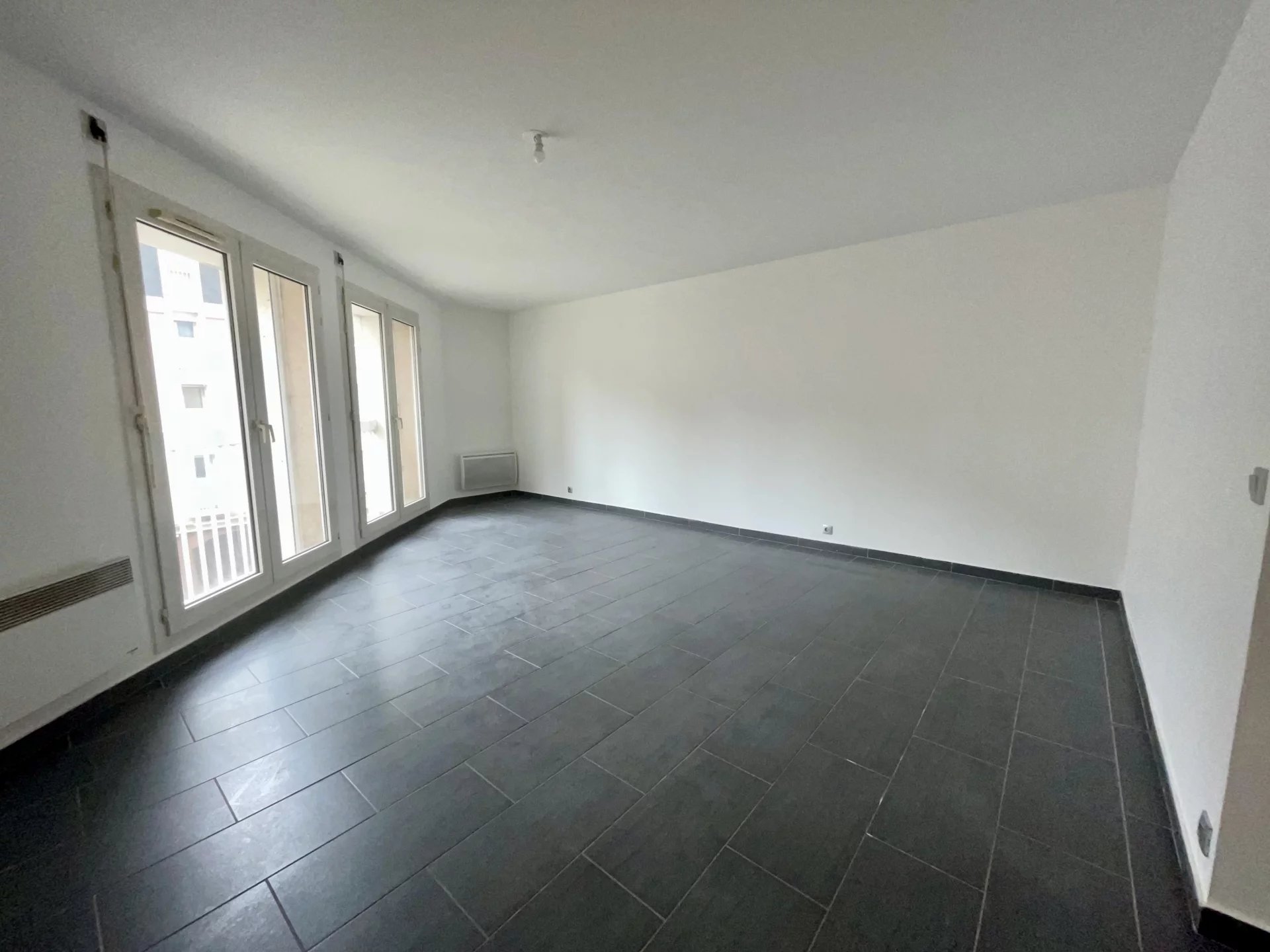 Appartement 4P VILLEMOMBLE - 5239050005