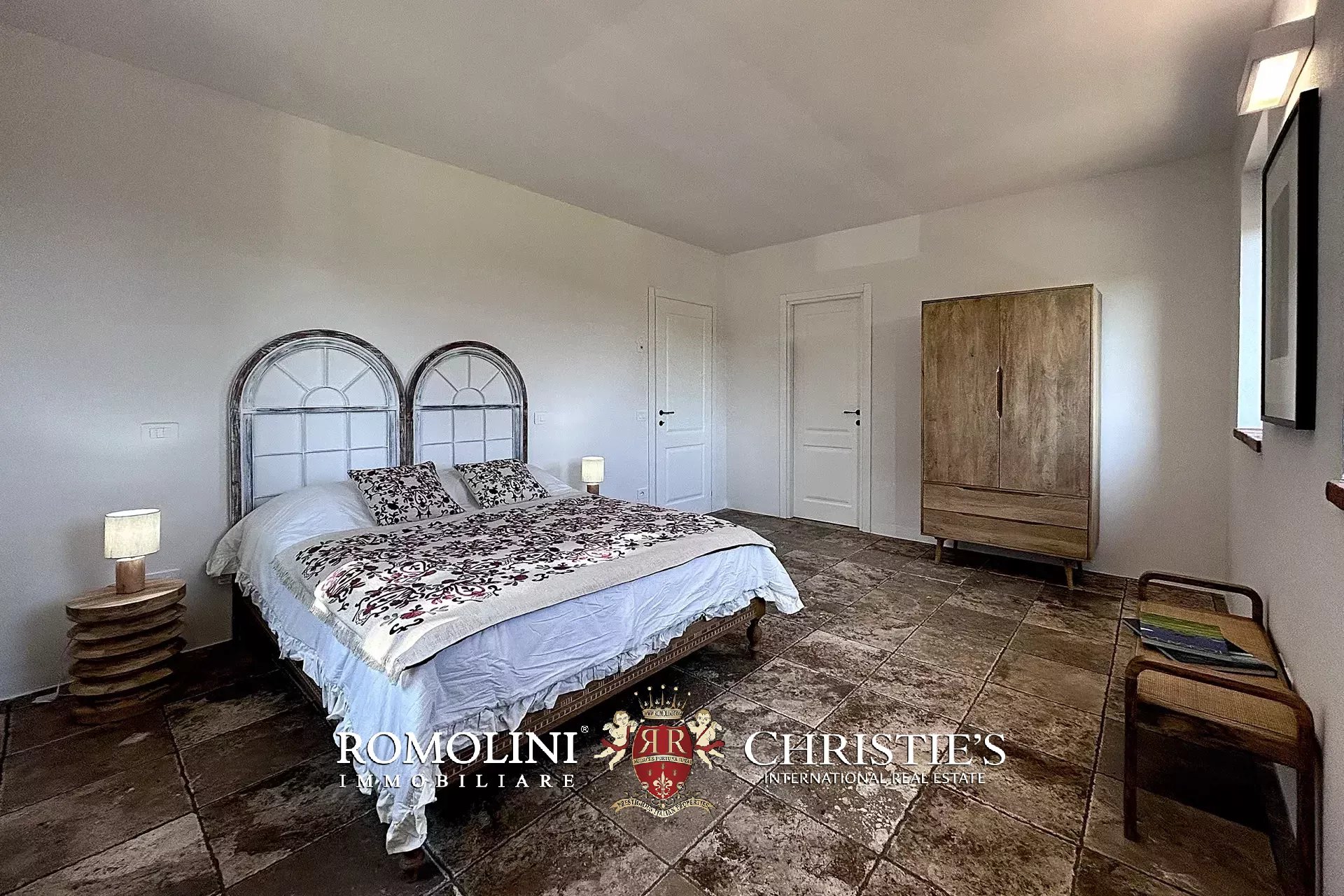 3 Bedroom Villa/Townhouse's Image 29