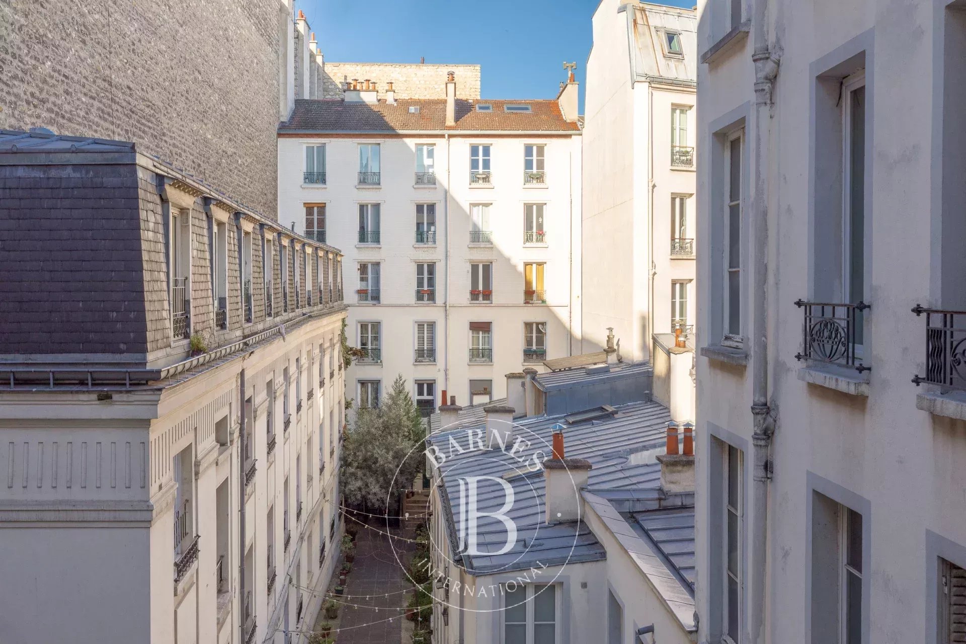 Daire Paris 18ème - picture 17