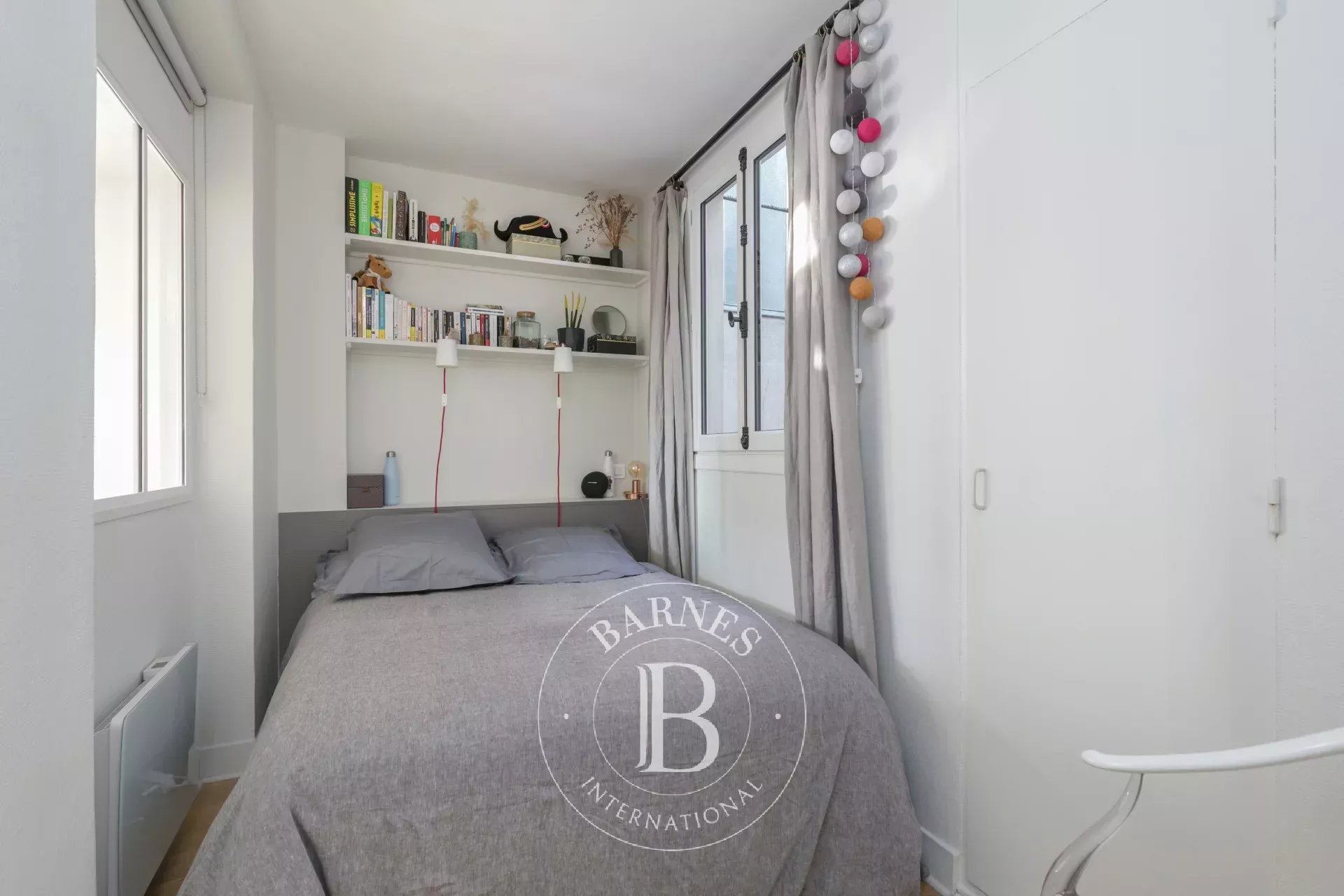 Daire Paris 18ème - picture 8