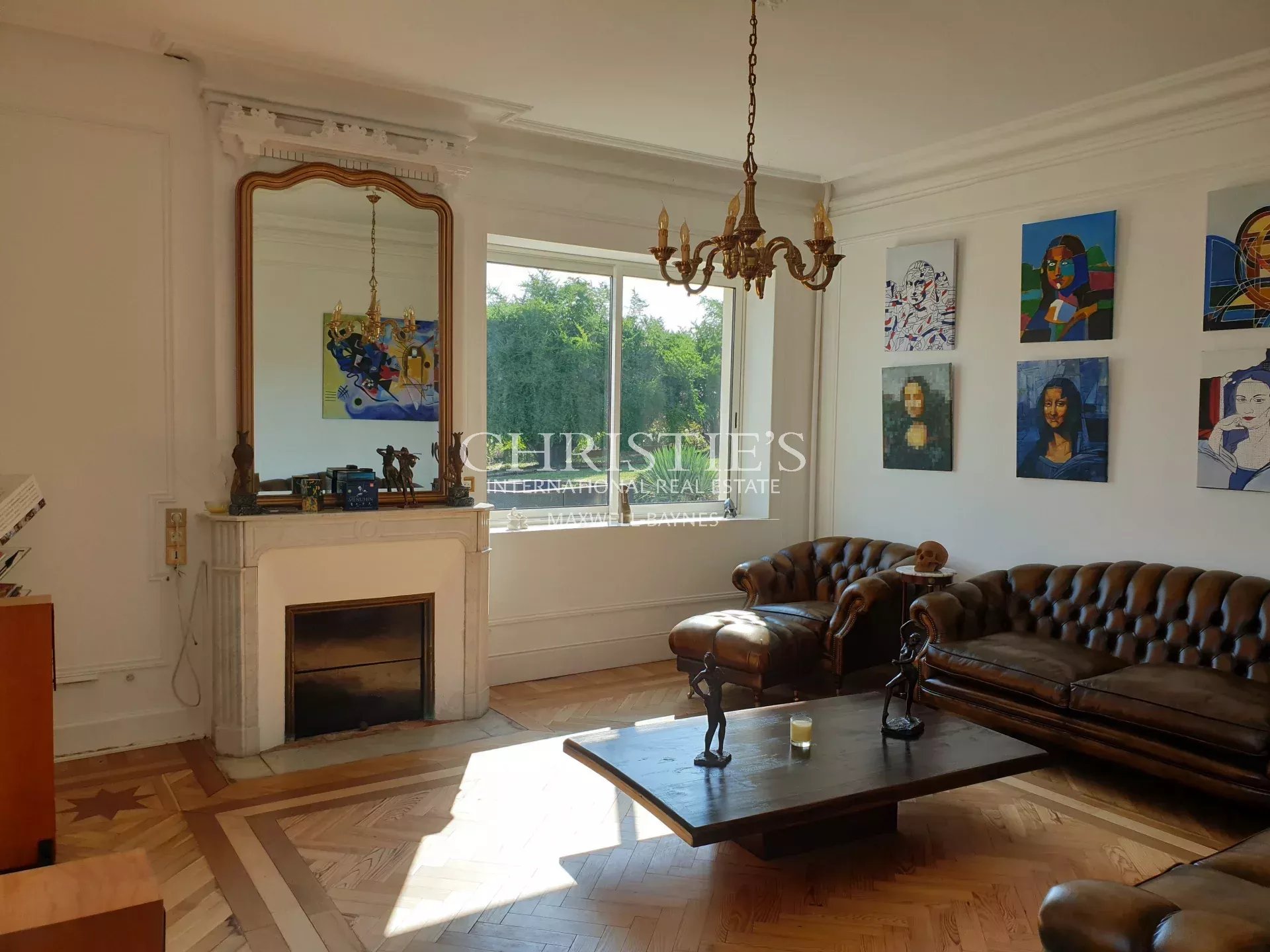 7 Bedroom Vineyard's Image 4