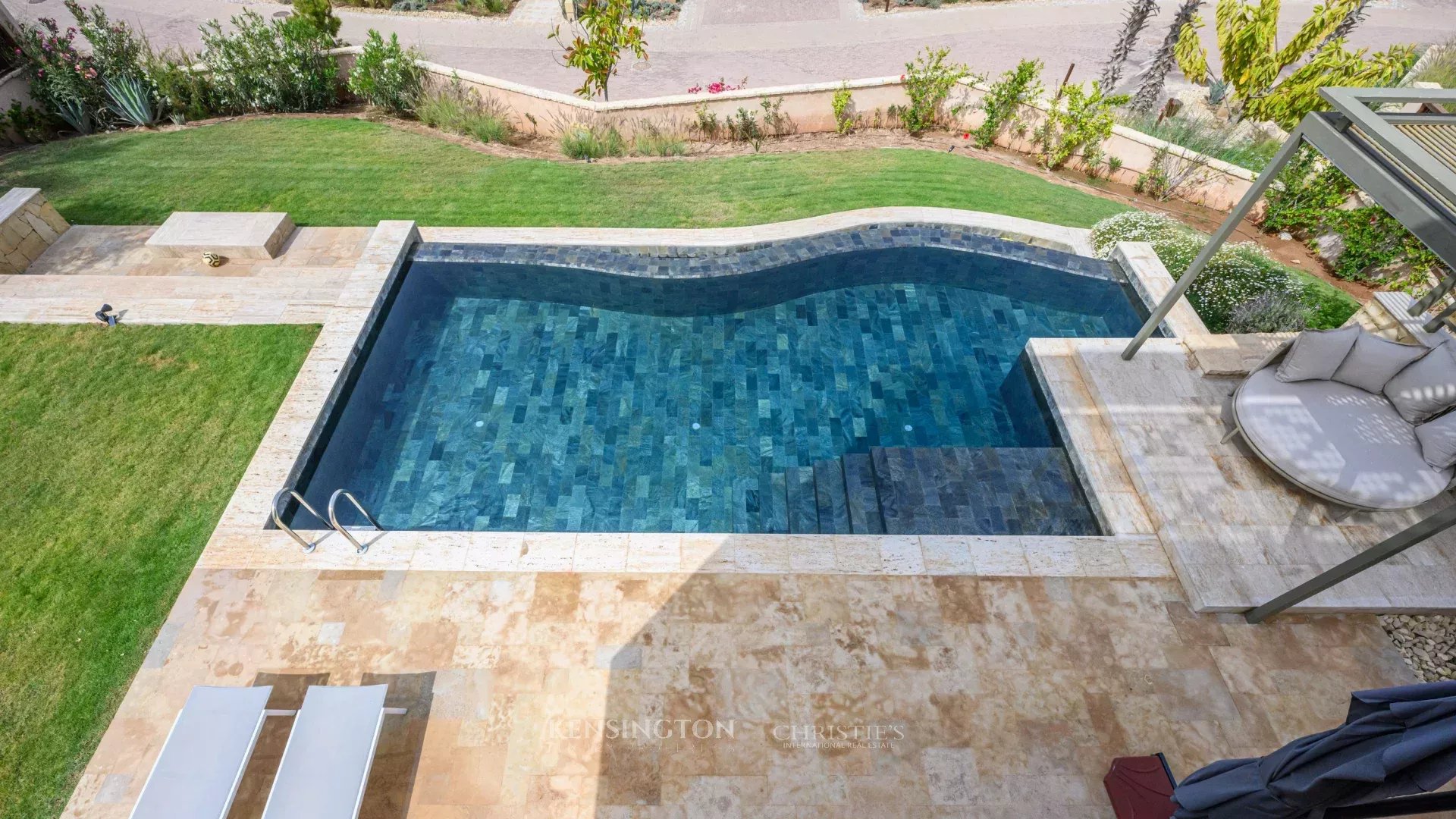 3 Bedroom Villa/Townhouse's Image 64