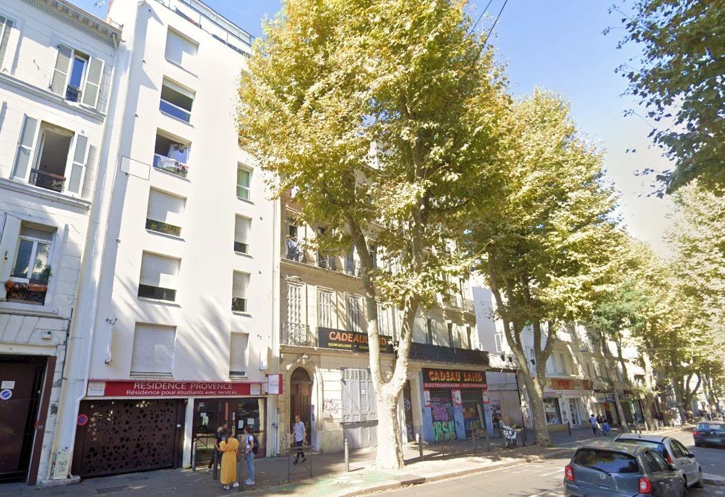 INVESTISSEMENT LOCATIF  MARSEILLE 3 EME ARRONDISSEMENT - Résidence étudiante Provence - Studilodge - 6,02%  de rentabilité.