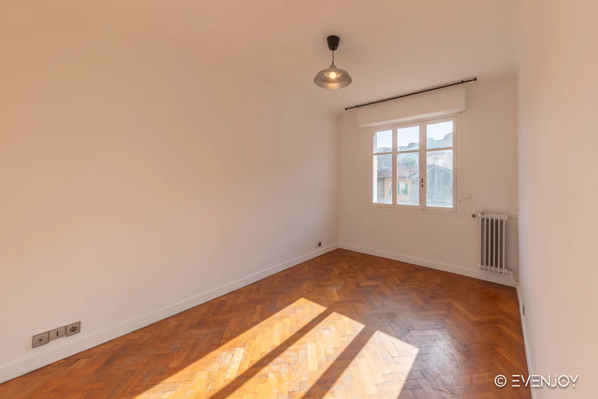 Bel appartement  type 2 pièces de 44 m2