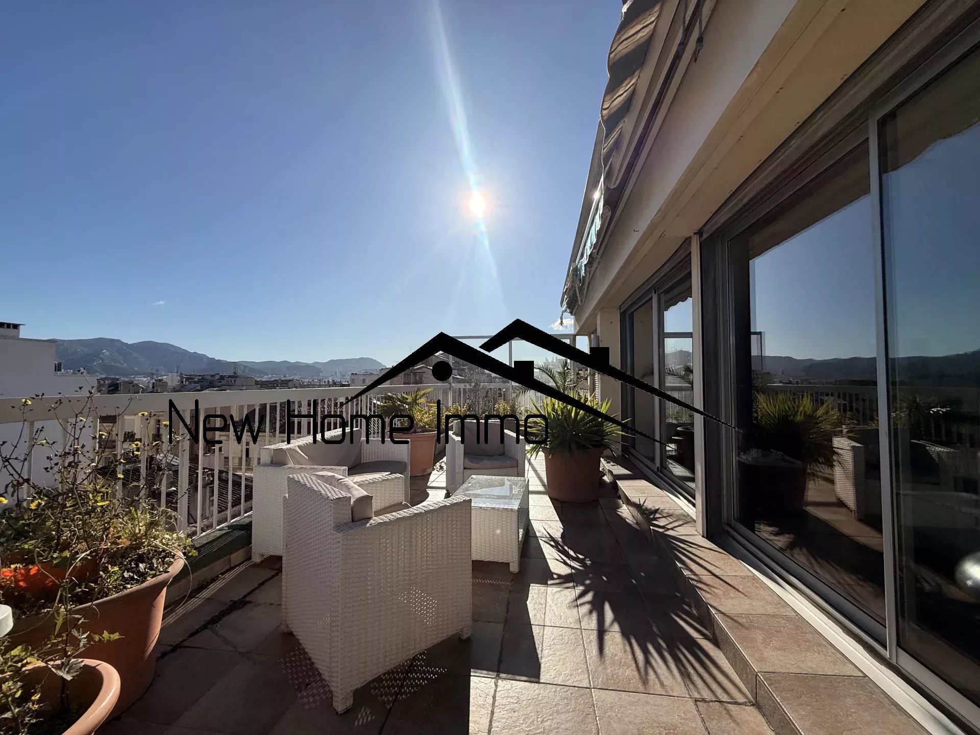 Agence immobilière de 