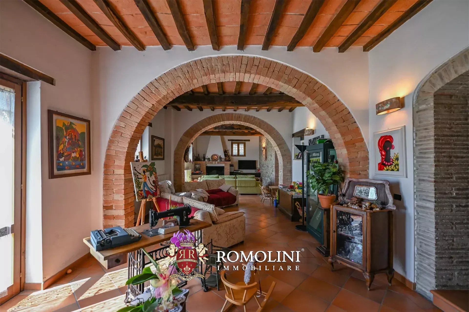 5 Bedroom Villa/Townhouse's Image 24