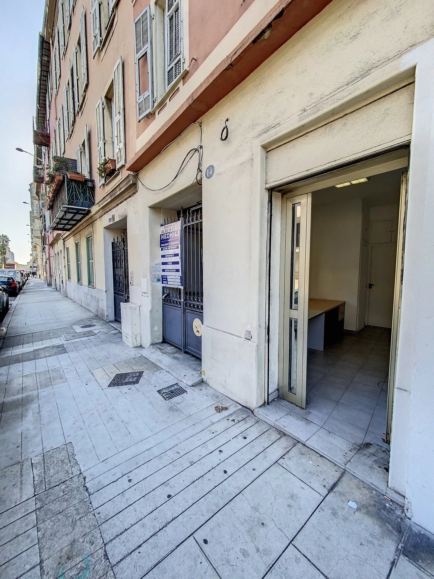 Local Commercial - Nice Acropolis