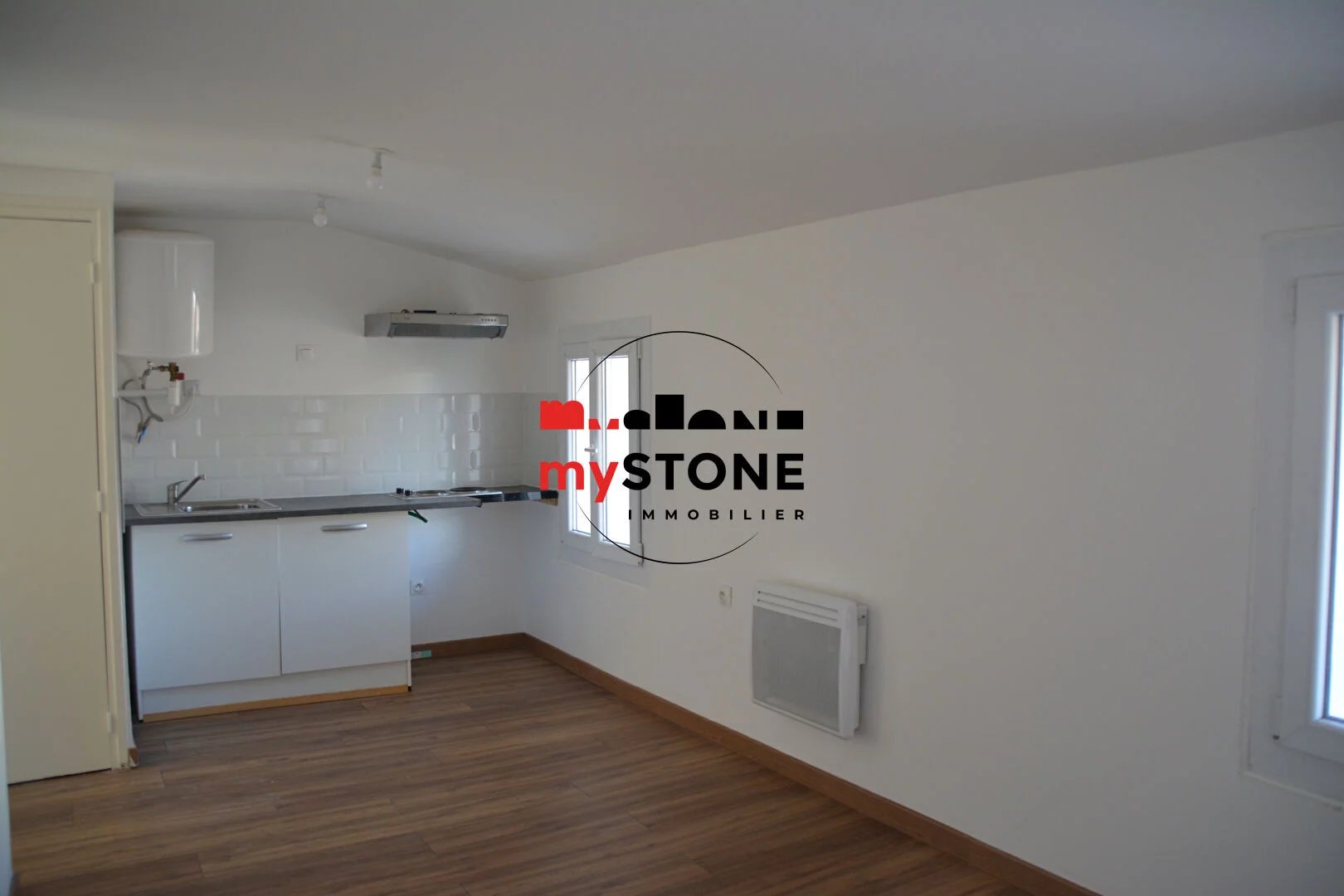 A louer au coeur de VILLEFRANCHE SUR SAONE, appartement type 2 au 2e étage