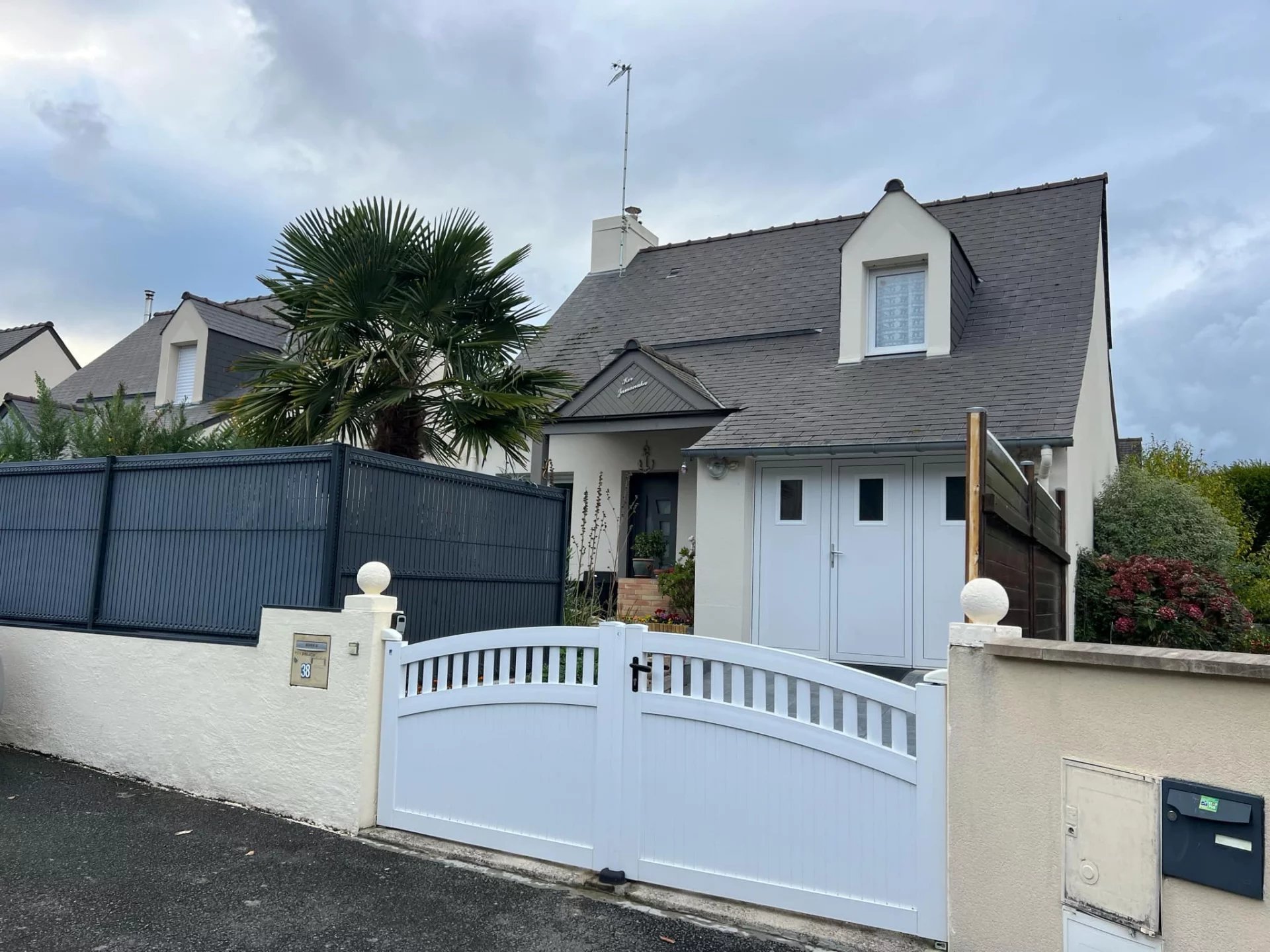 Agence immobilière de SARL IMMO EN COTE D'EMERAUDE