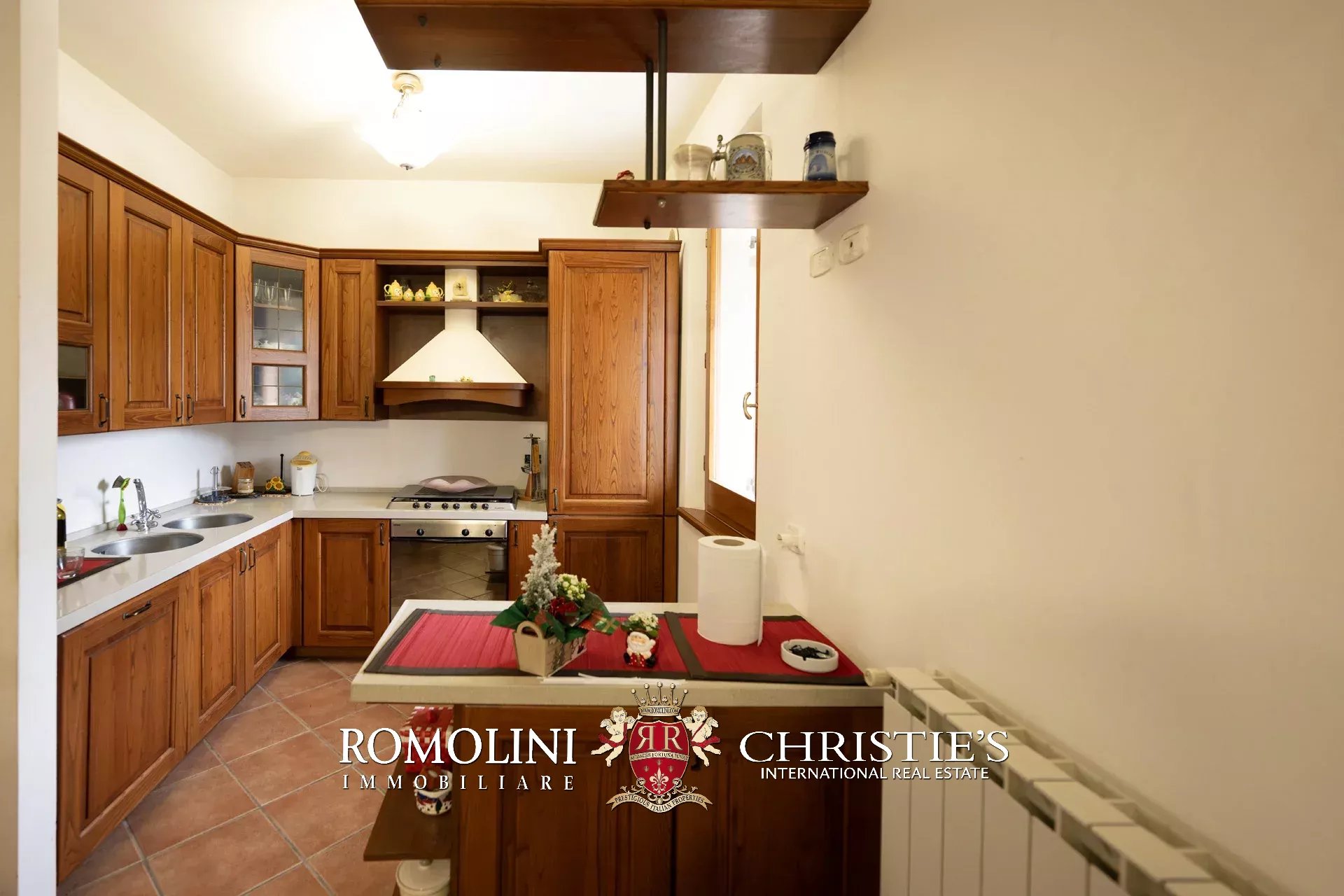 5 Bedroom Vineyard's Image 27
