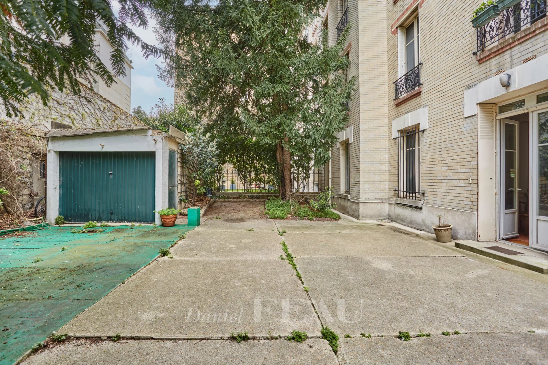 5 Bedroom Apartment/Flat's Image 4