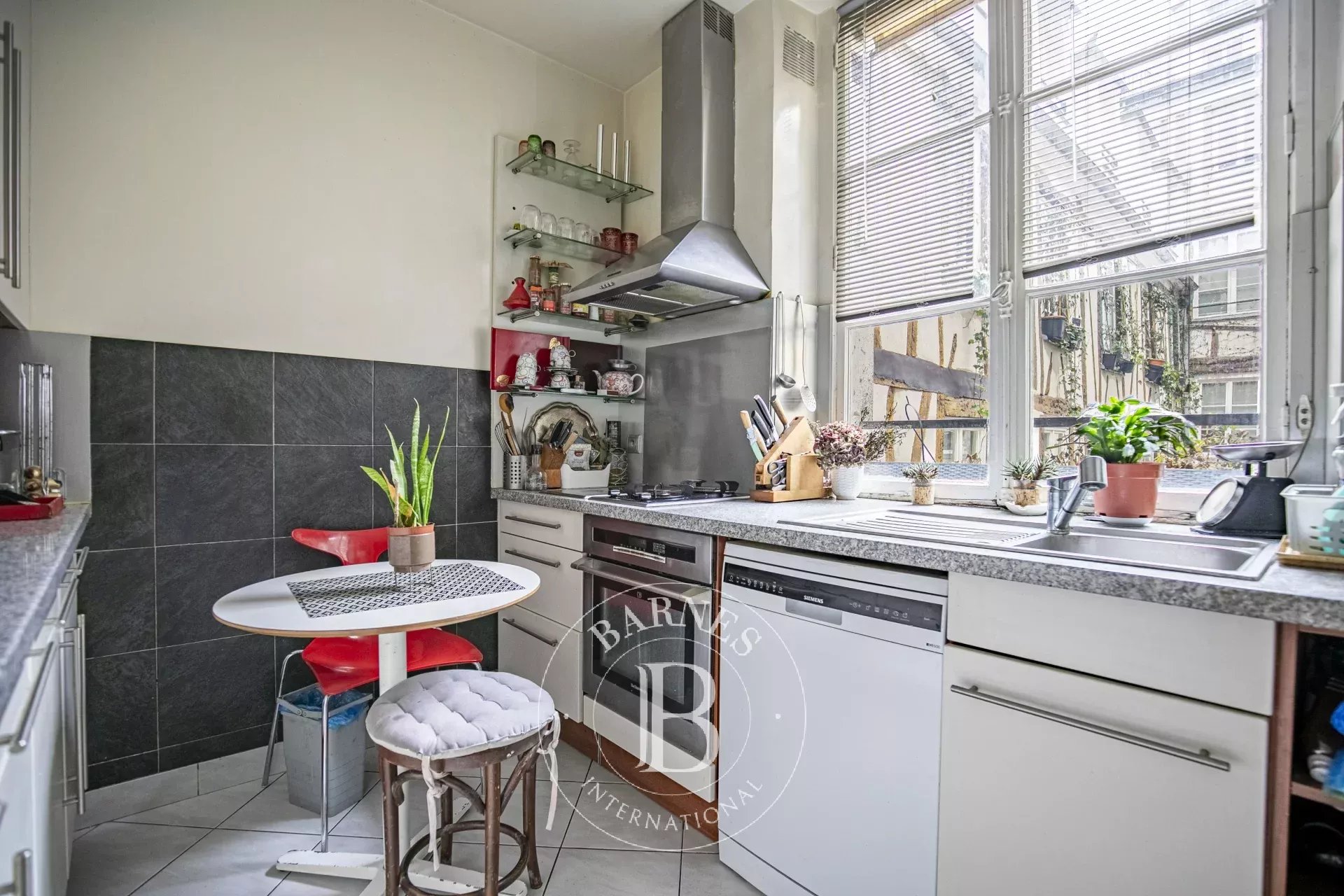 Daire Paris 6ème - picture 6