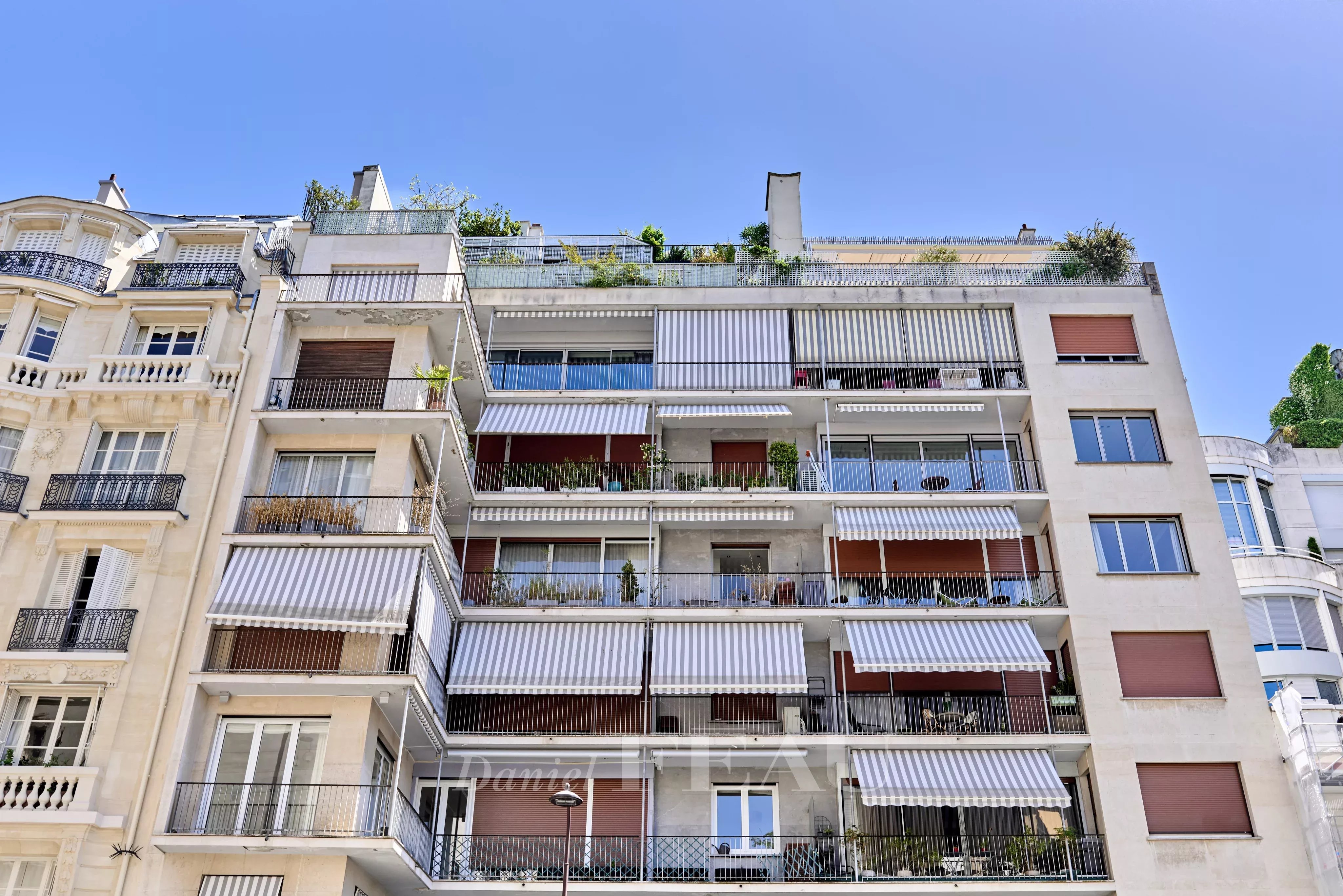Rental Apartment Paris 16th