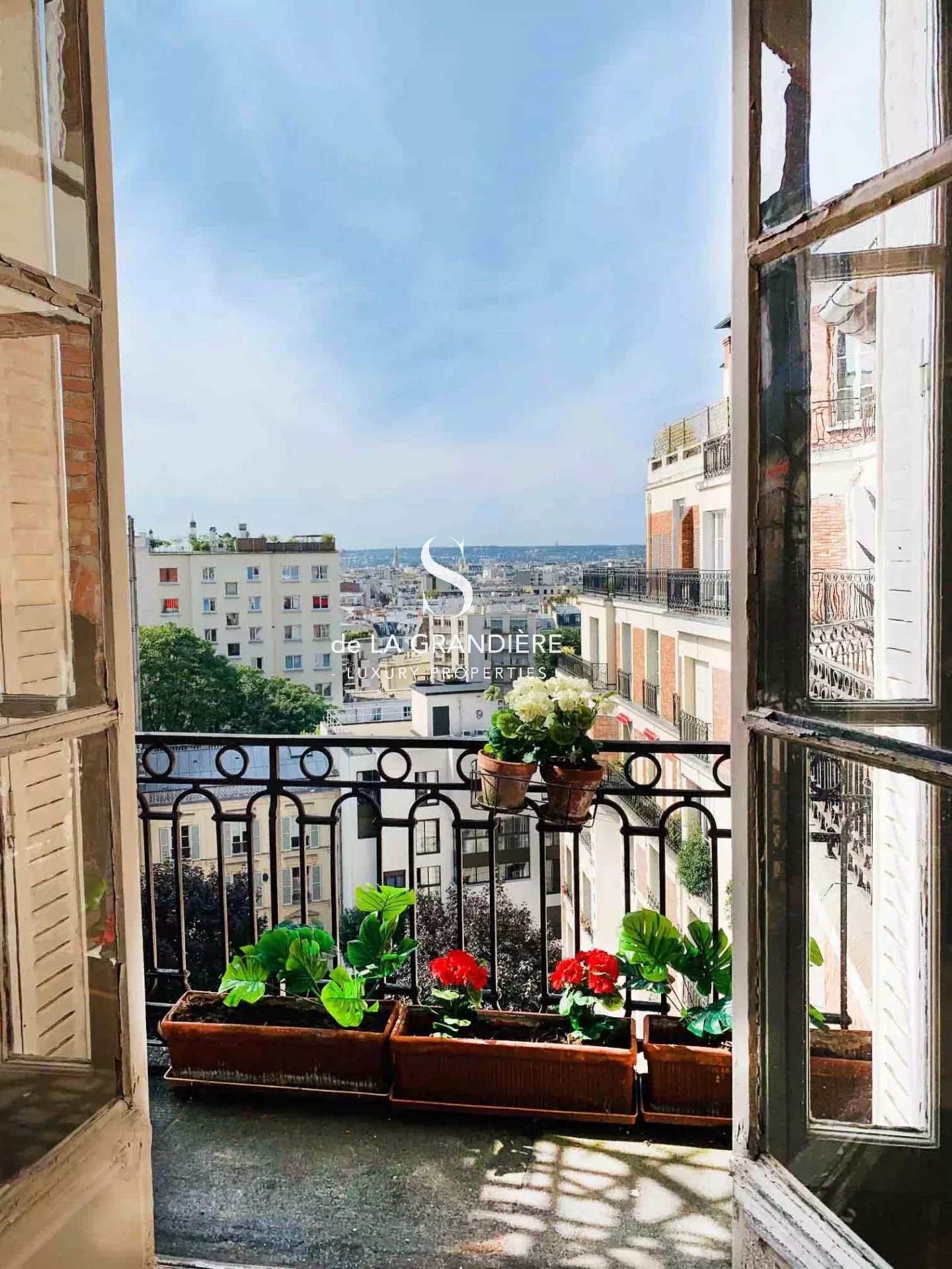 Paris 16ème - Muette - Saint Jean de Passy - Etage élevé - Superbe vue