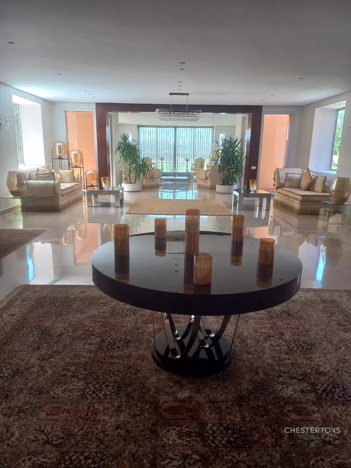 Image of Villa - 5 Bedrooms for Sale in Marrakech-Ménara-Marrakech-Morocco, Image 11